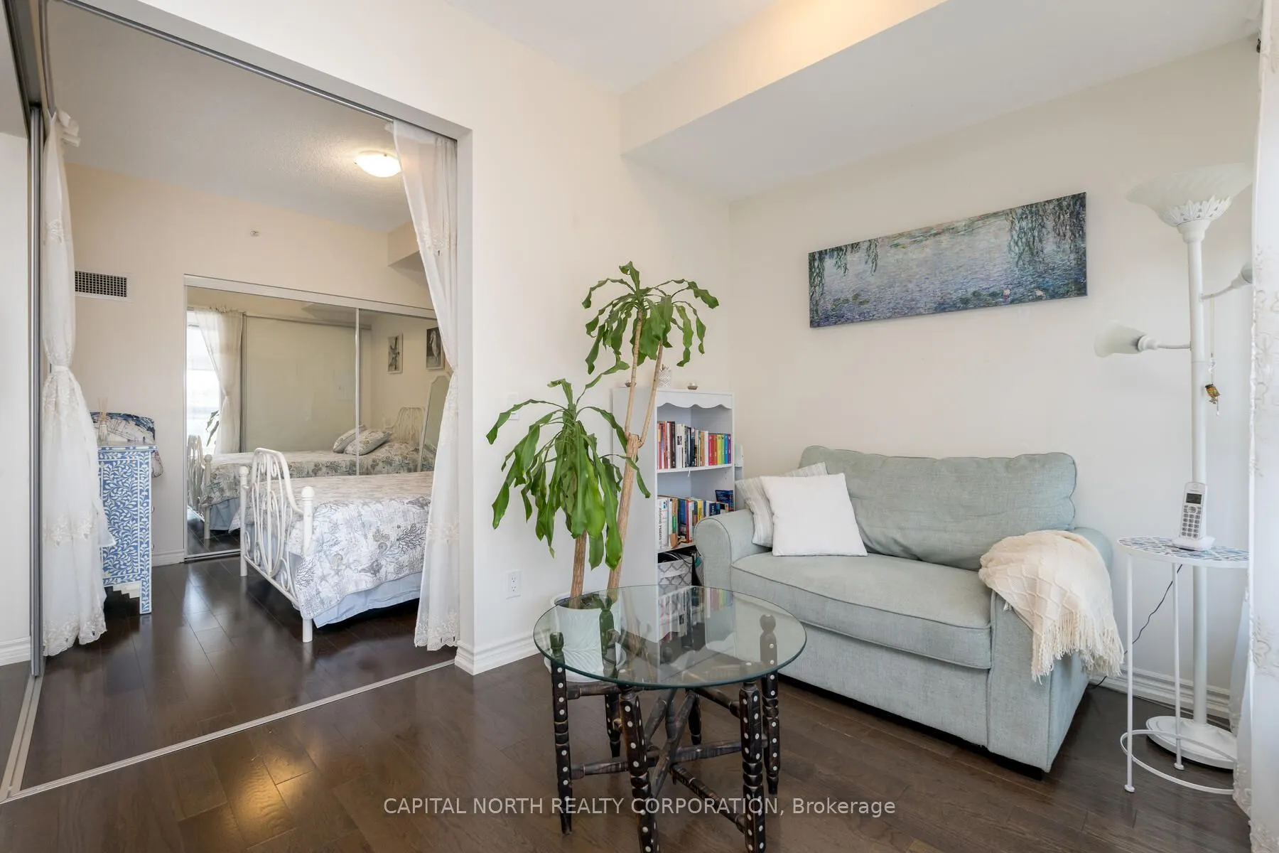 23 Glebe Road W, #416