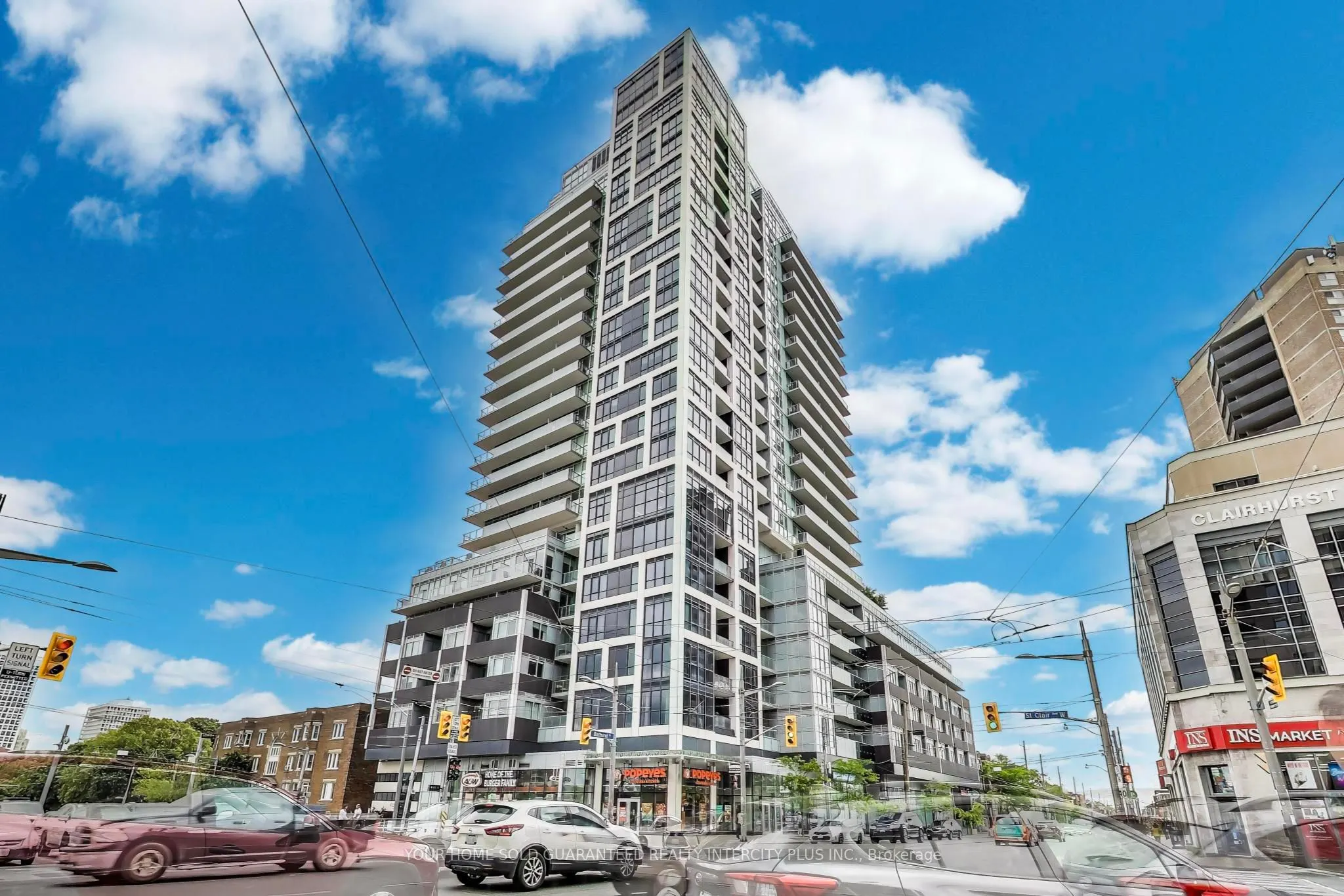 501 St. Clair Avenue W, #325