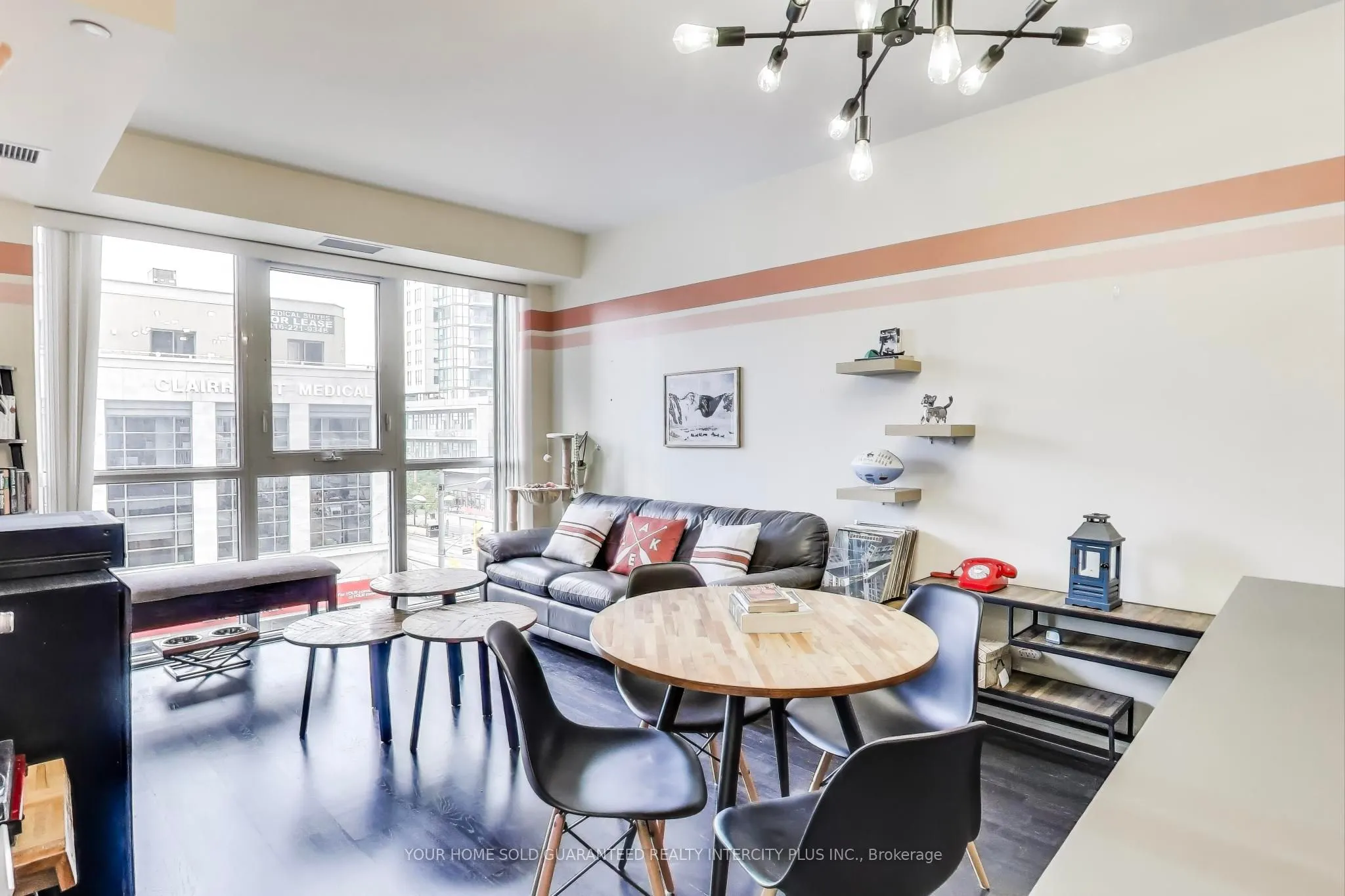 501 St. Clair Avenue W, #325