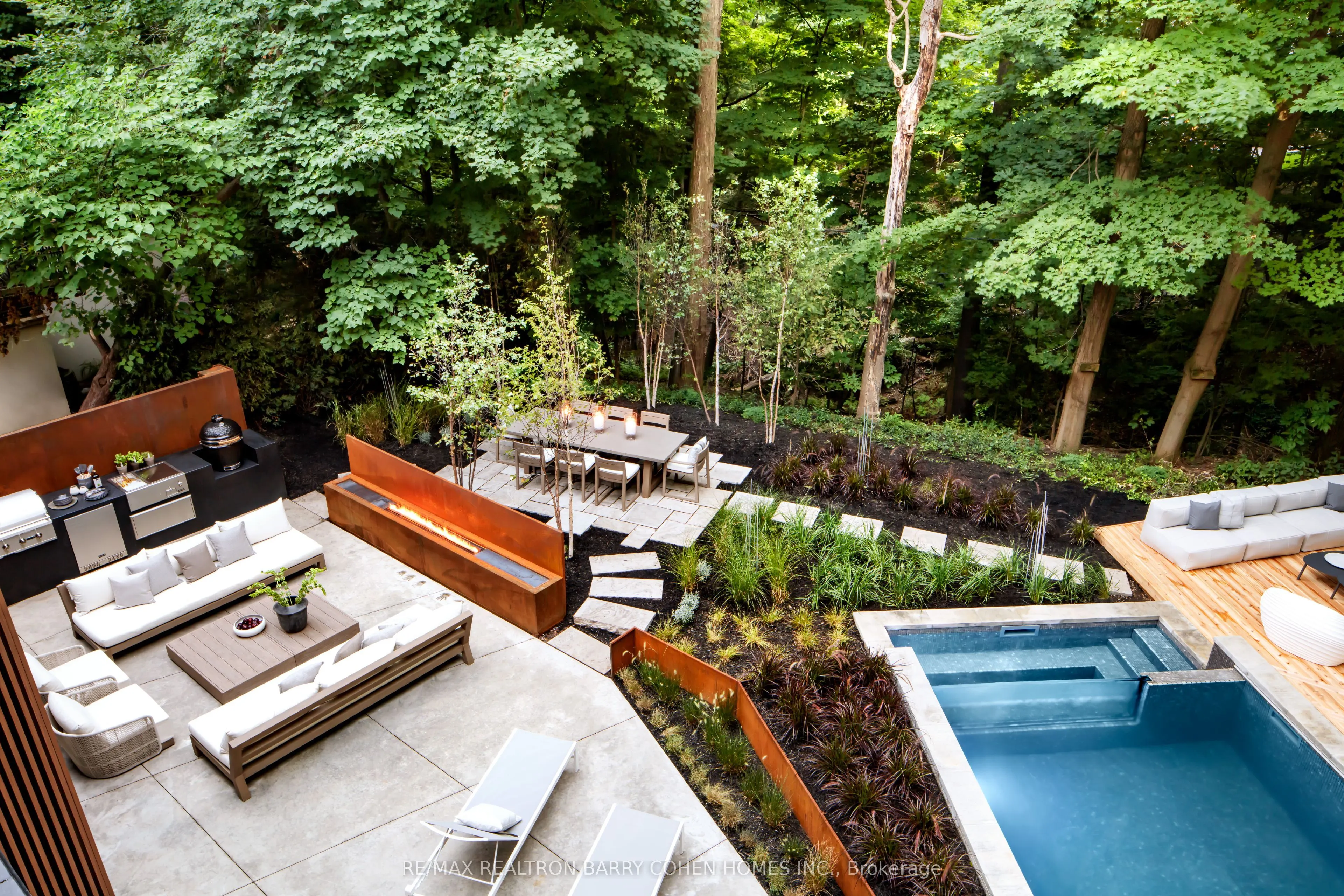 7 Waxwing Place