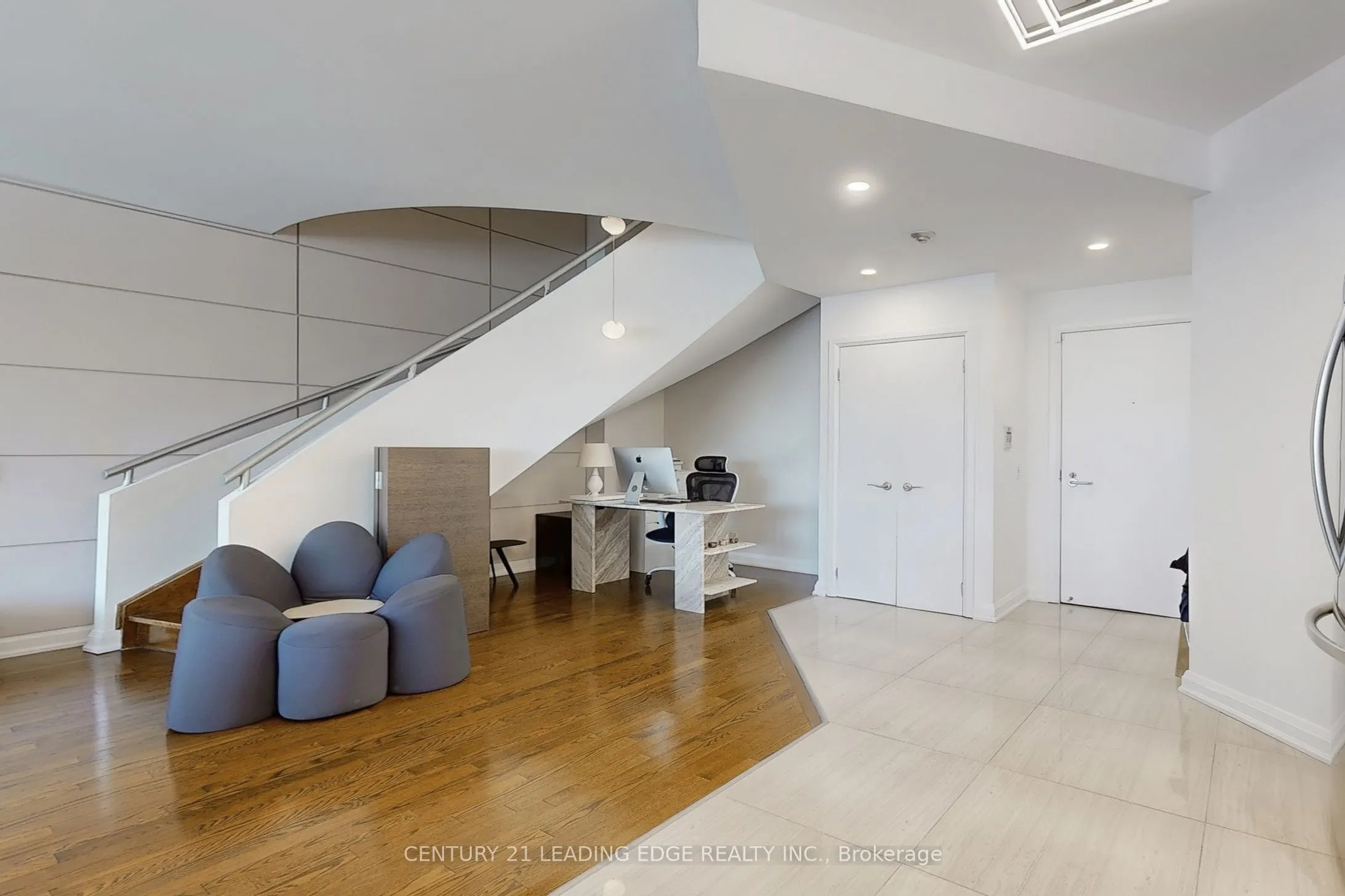 3 Mcalpine Street, #502