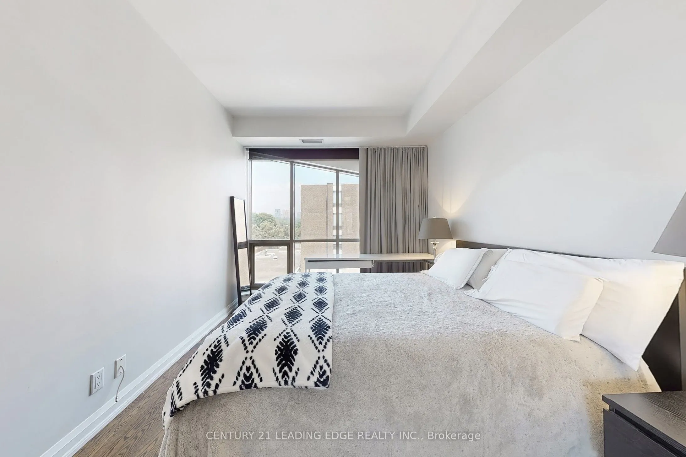 3 Mcalpine Street, #502