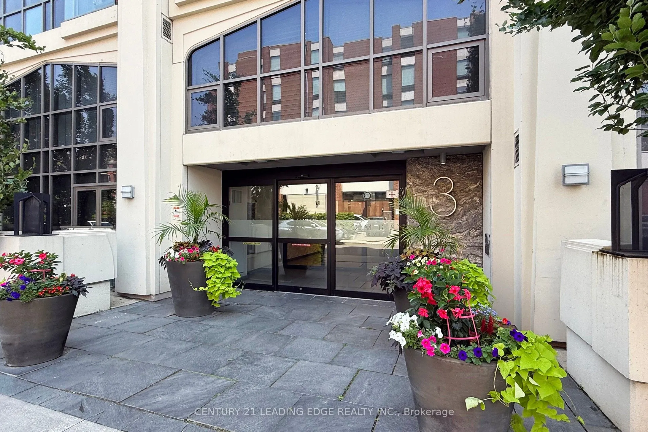 3 Mcalpine Street, #502