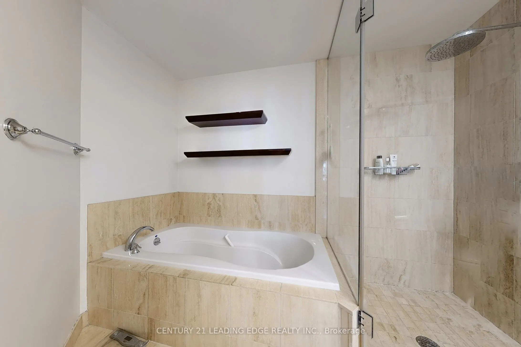 3 Mcalpine Street, #502