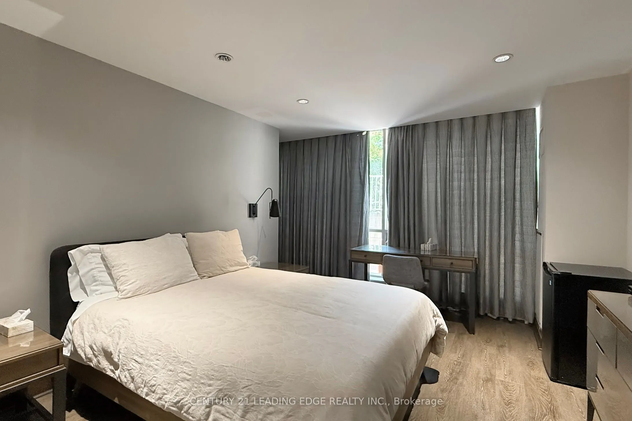 3 Mcalpine Street, #502