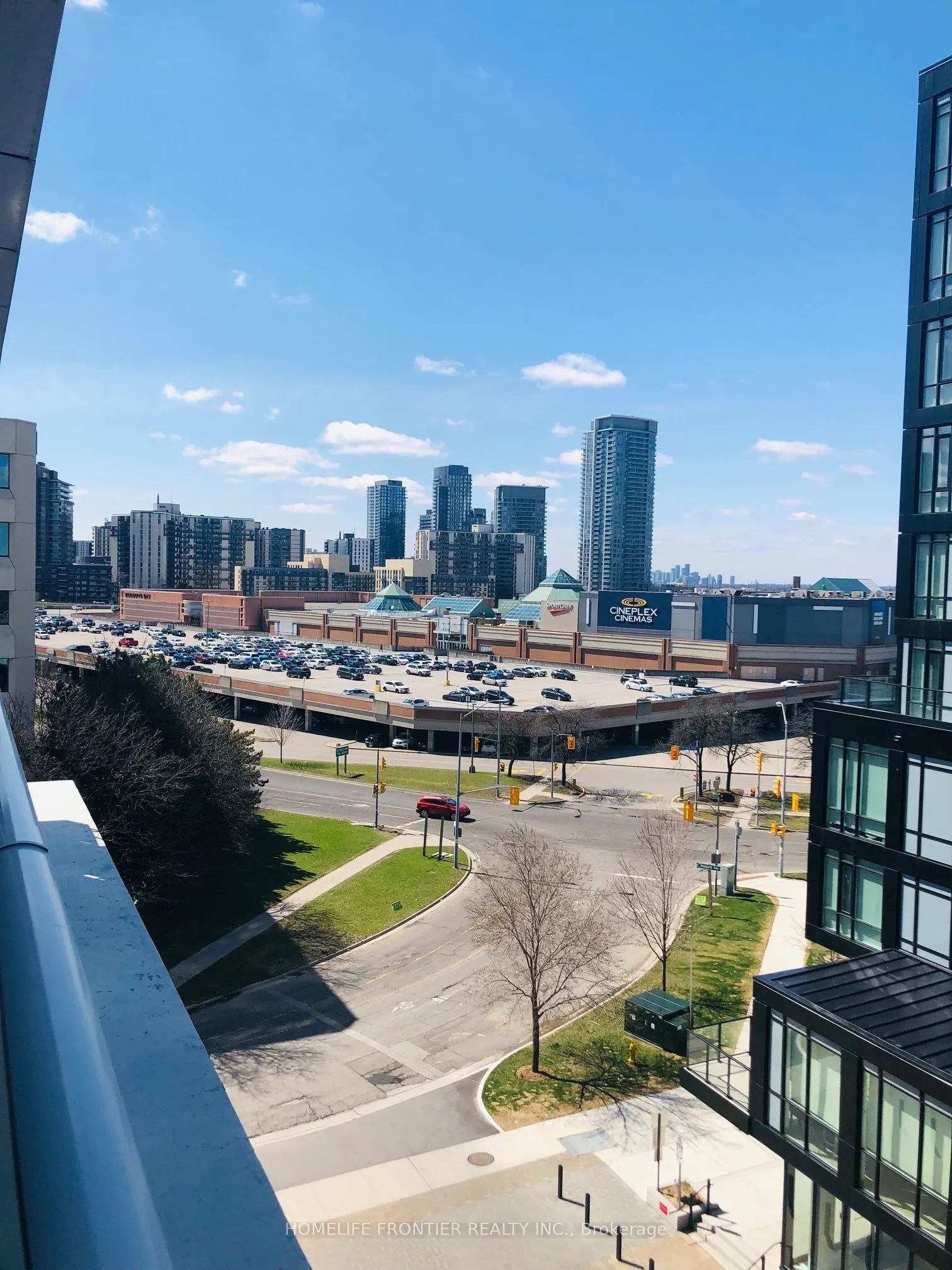 180 Fairview Mall Drive W, #706