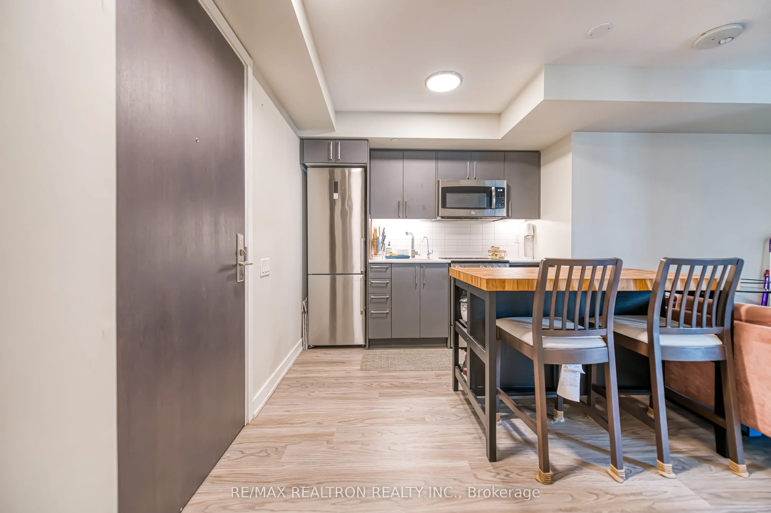 38 Monte Kwinter Court, #501