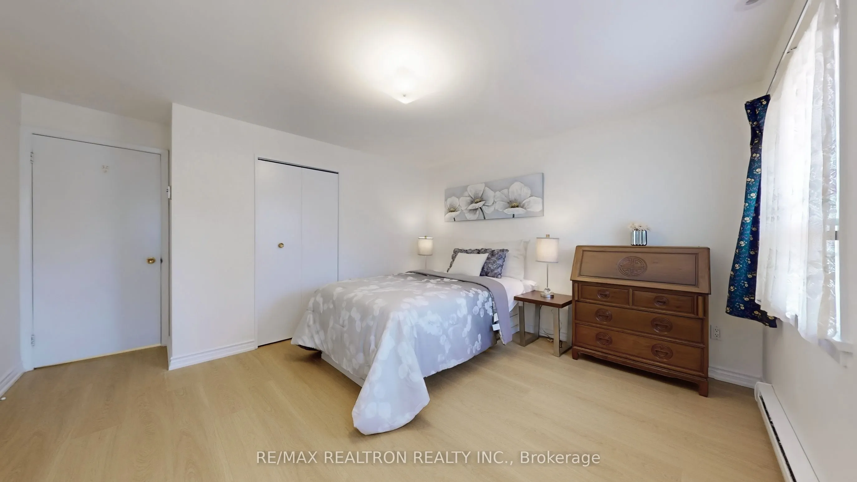 20 Zircon Court