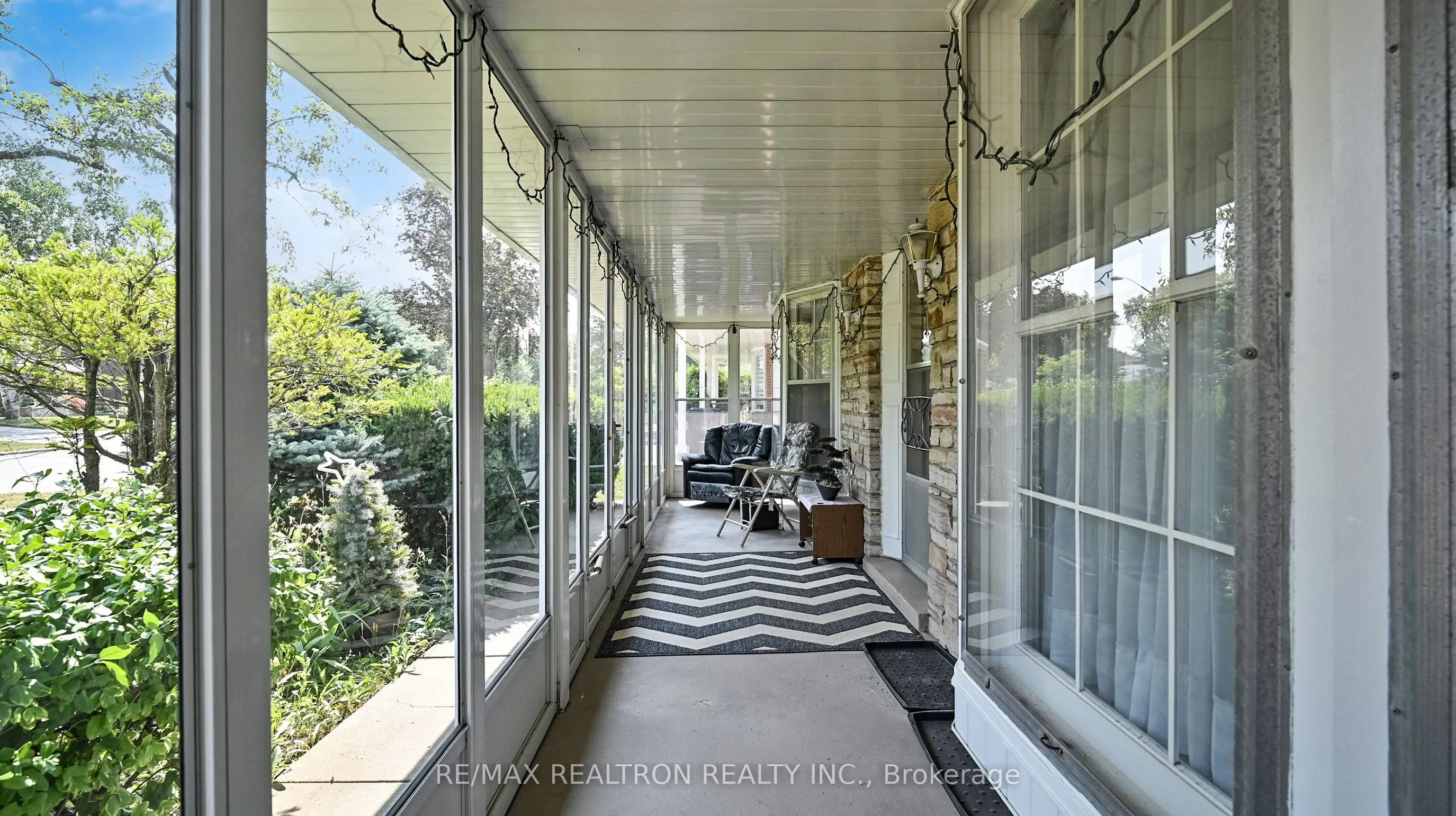20 Zircon Court