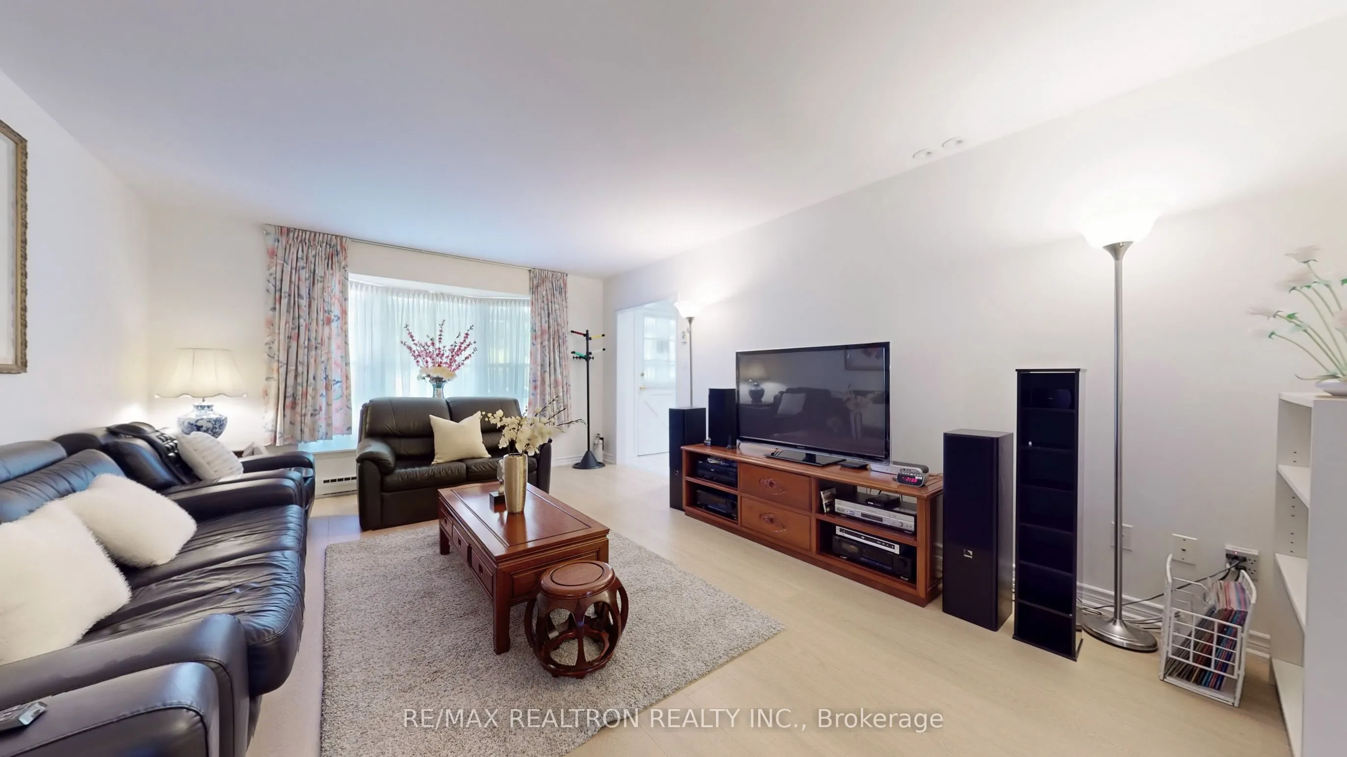 20 Zircon Court
