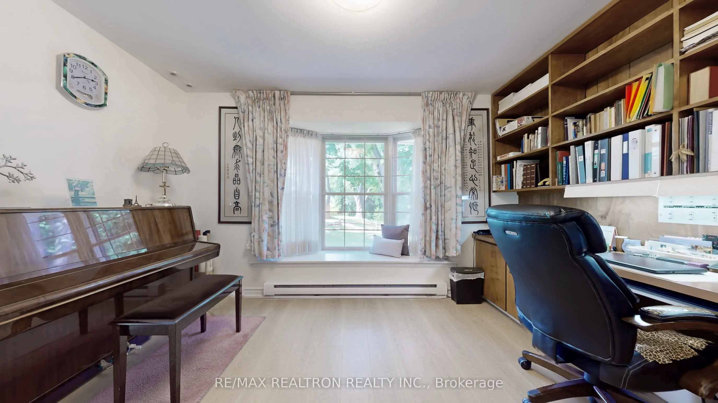 20 Zircon Court