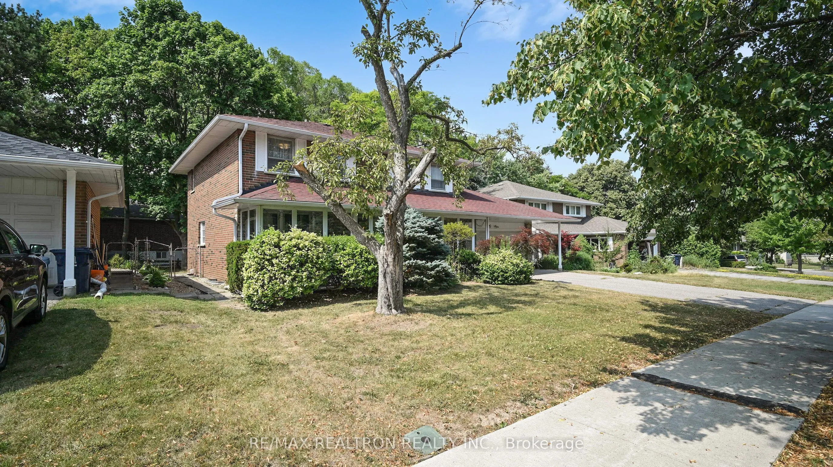 20 Zircon Court