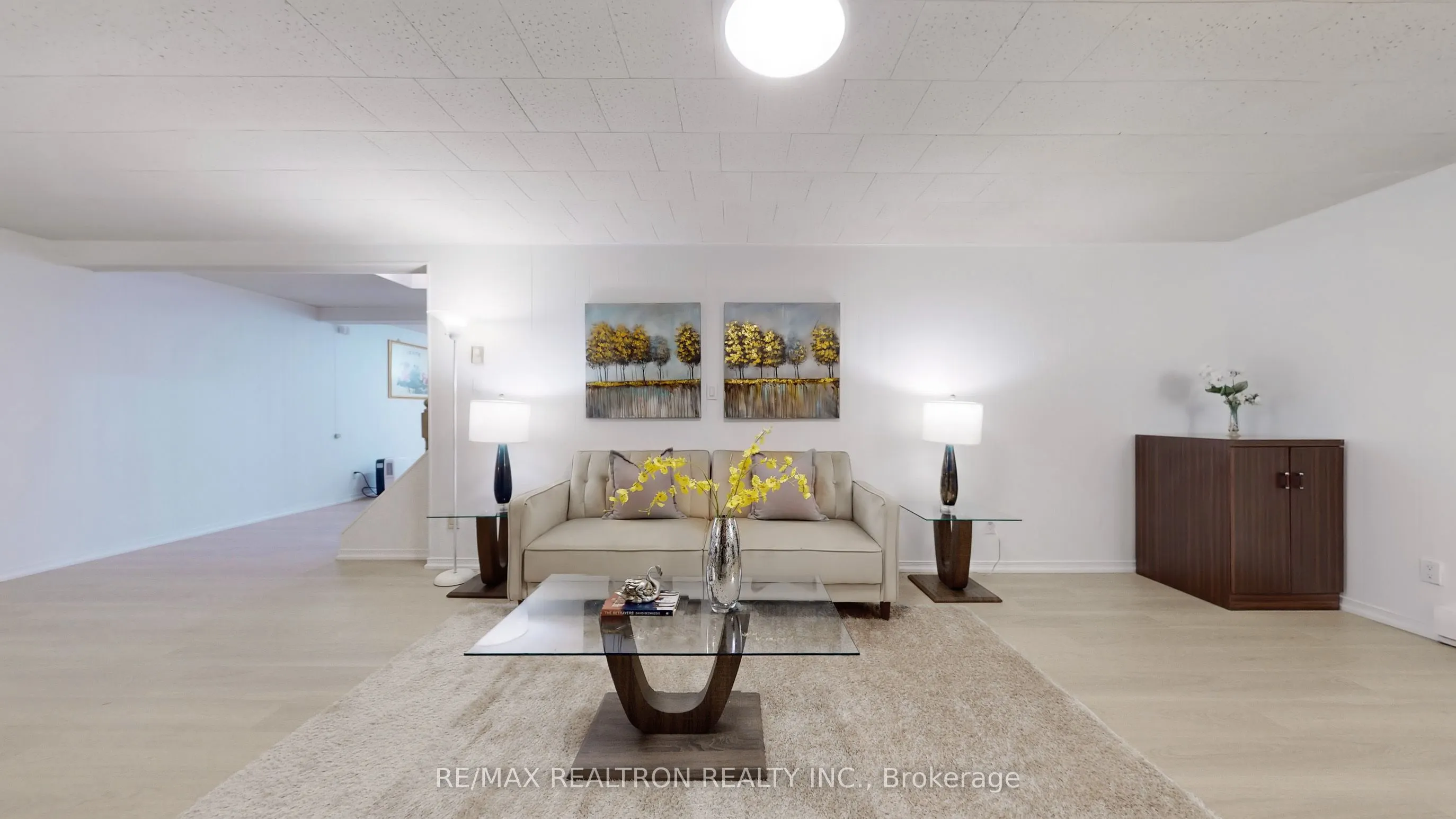 20 Zircon Court
