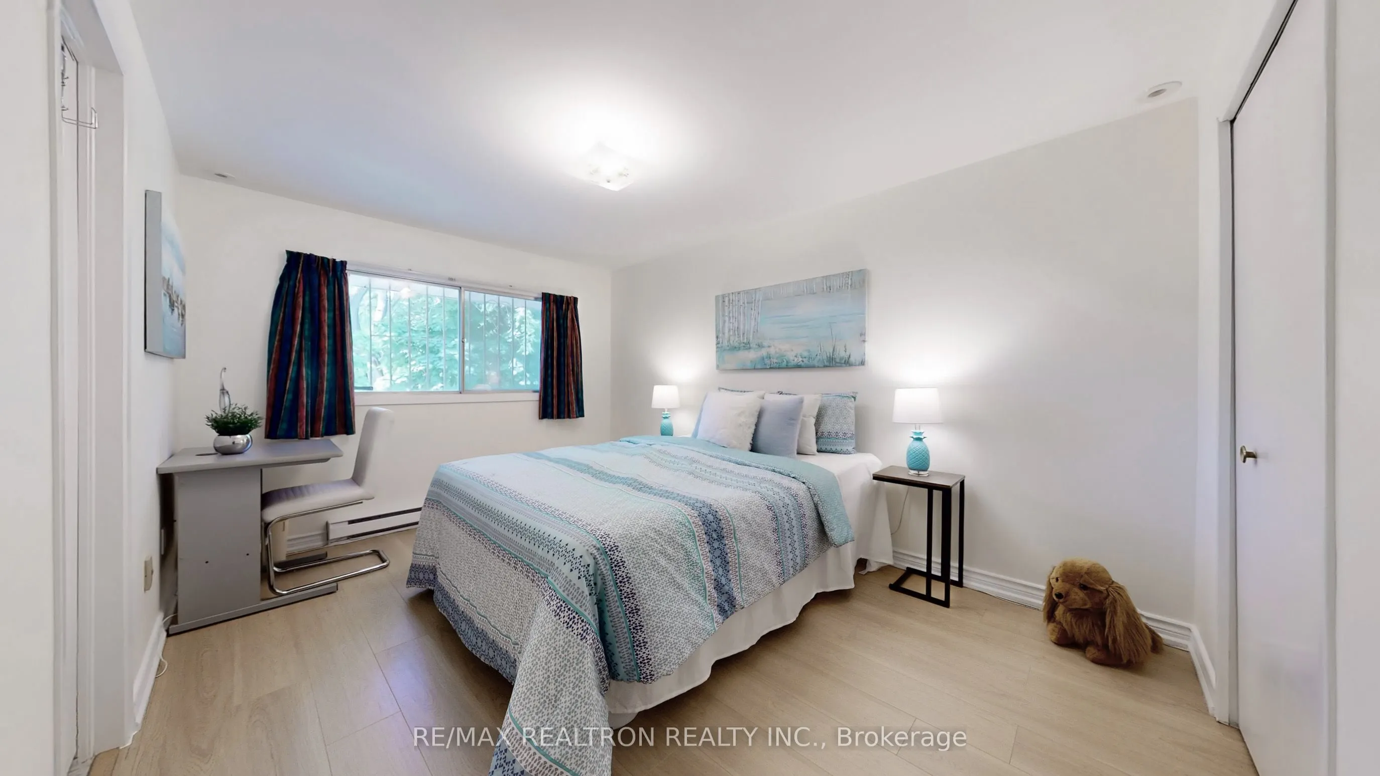 20 Zircon Court