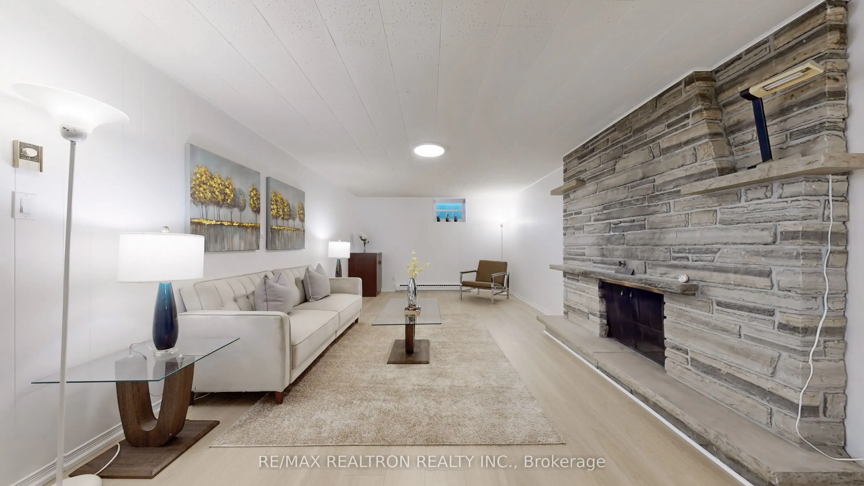 20 Zircon Court