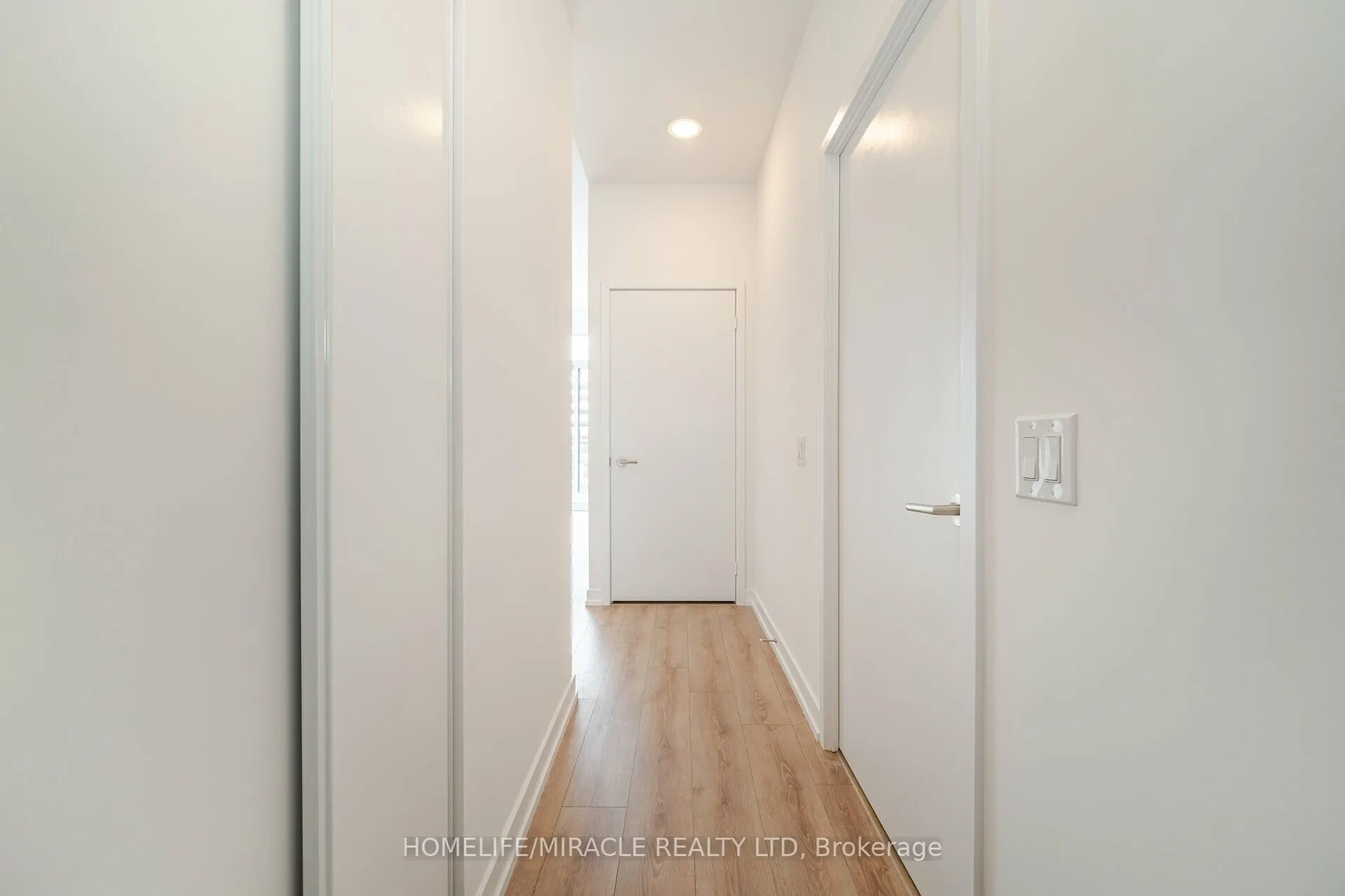 500 Dupont Street, #317