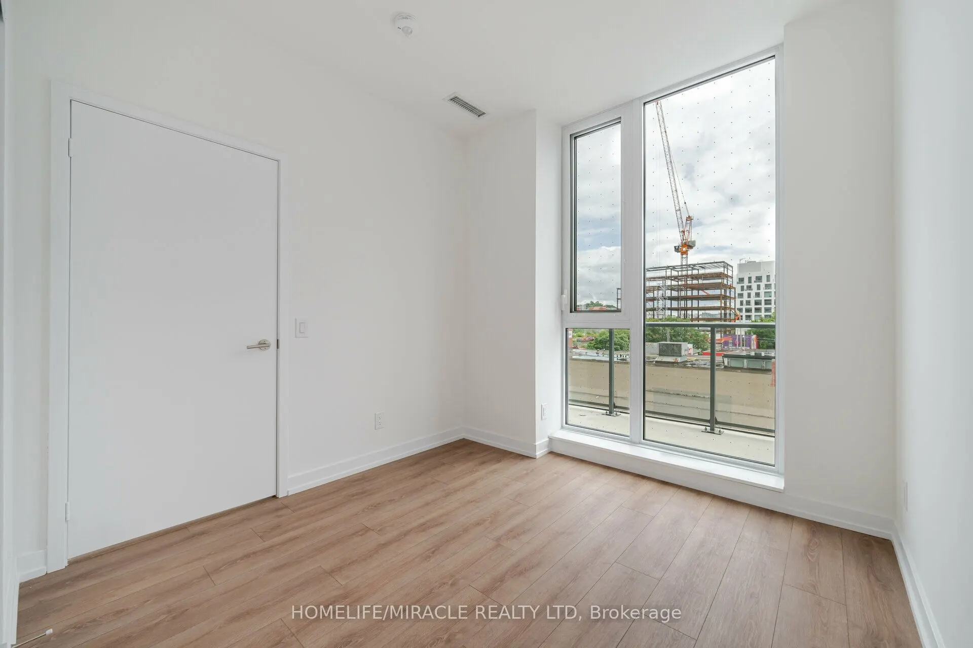 500 Dupont Street, #317