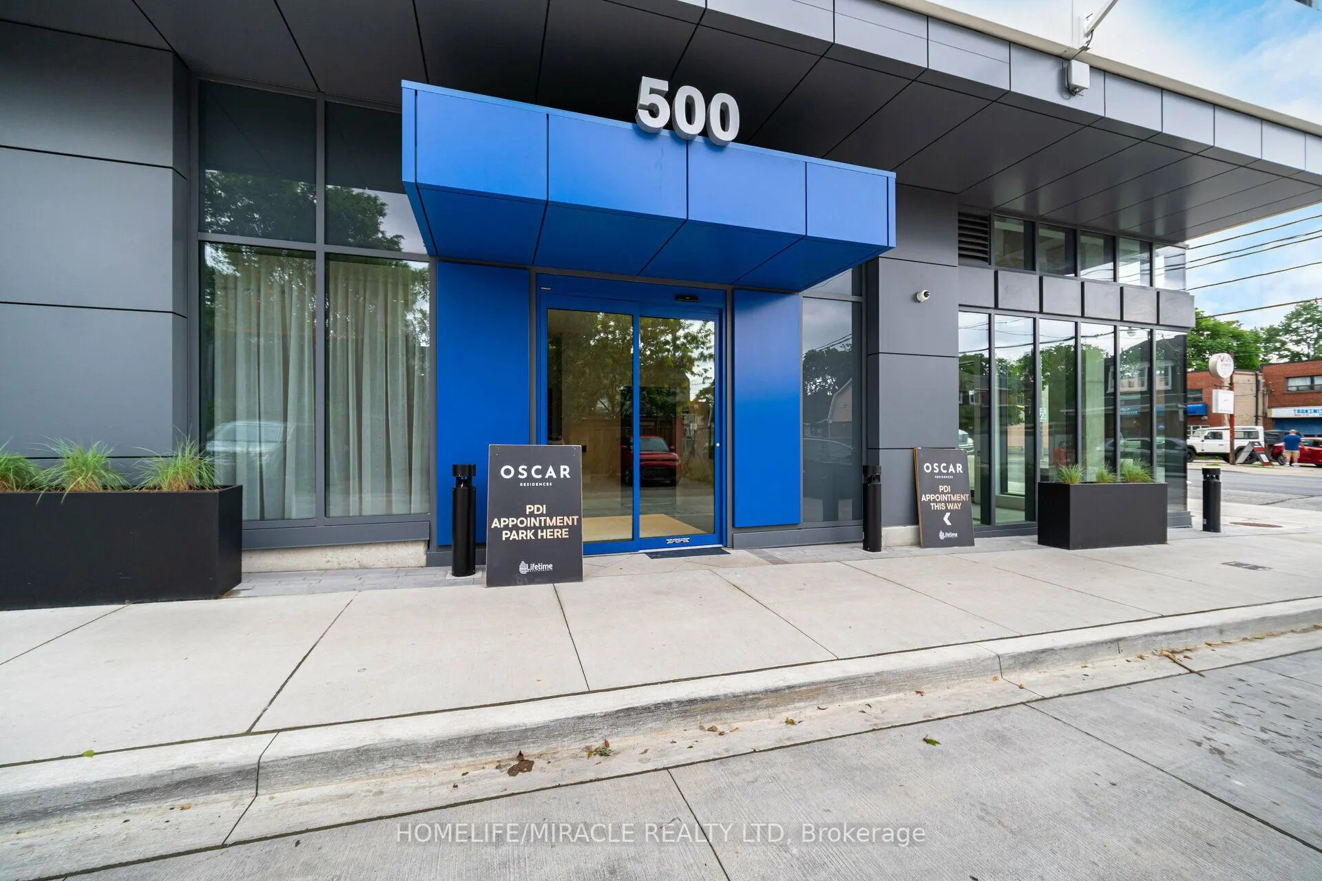 500 Dupont Street, #317