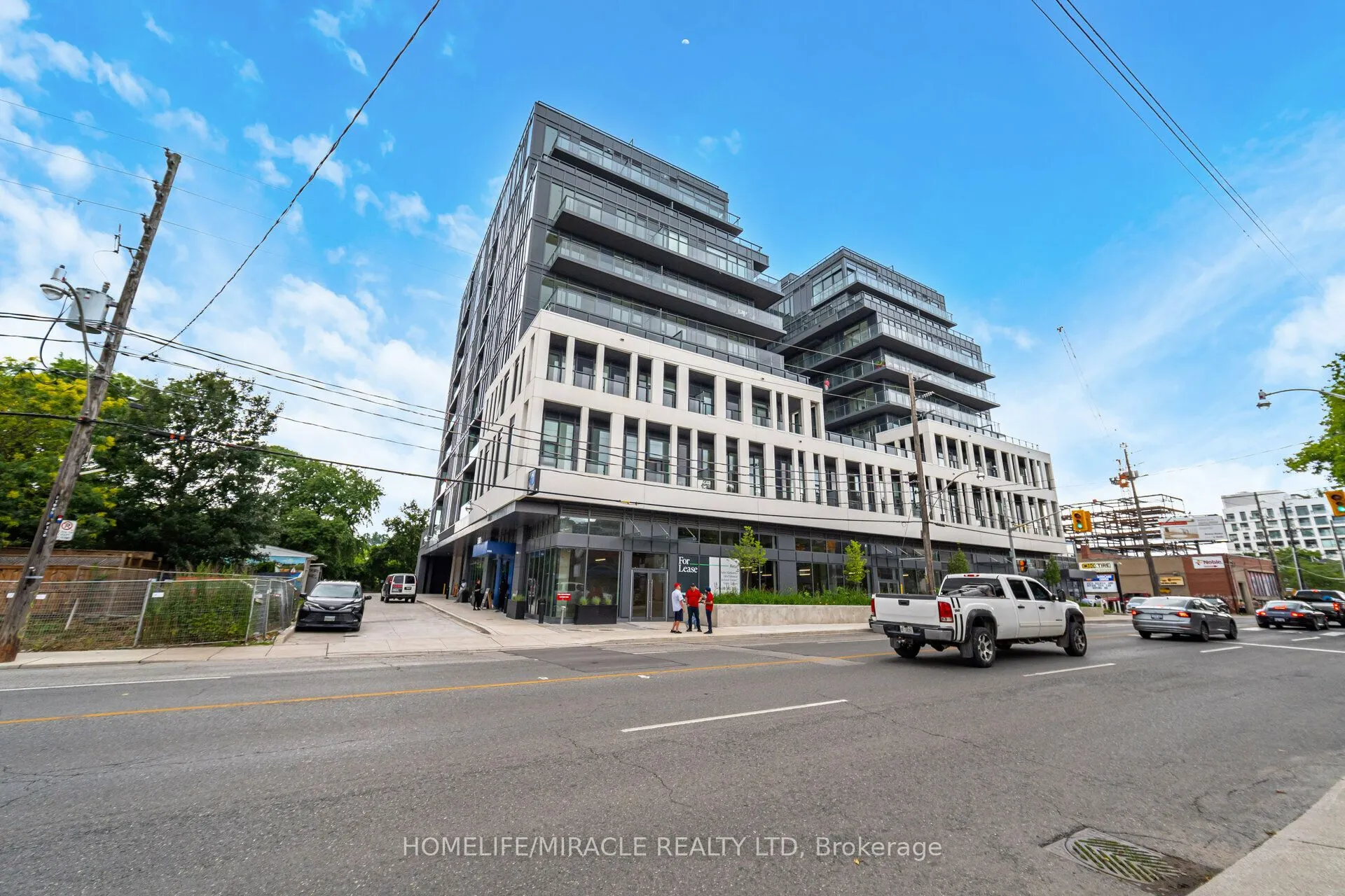500 Dupont Street, #317