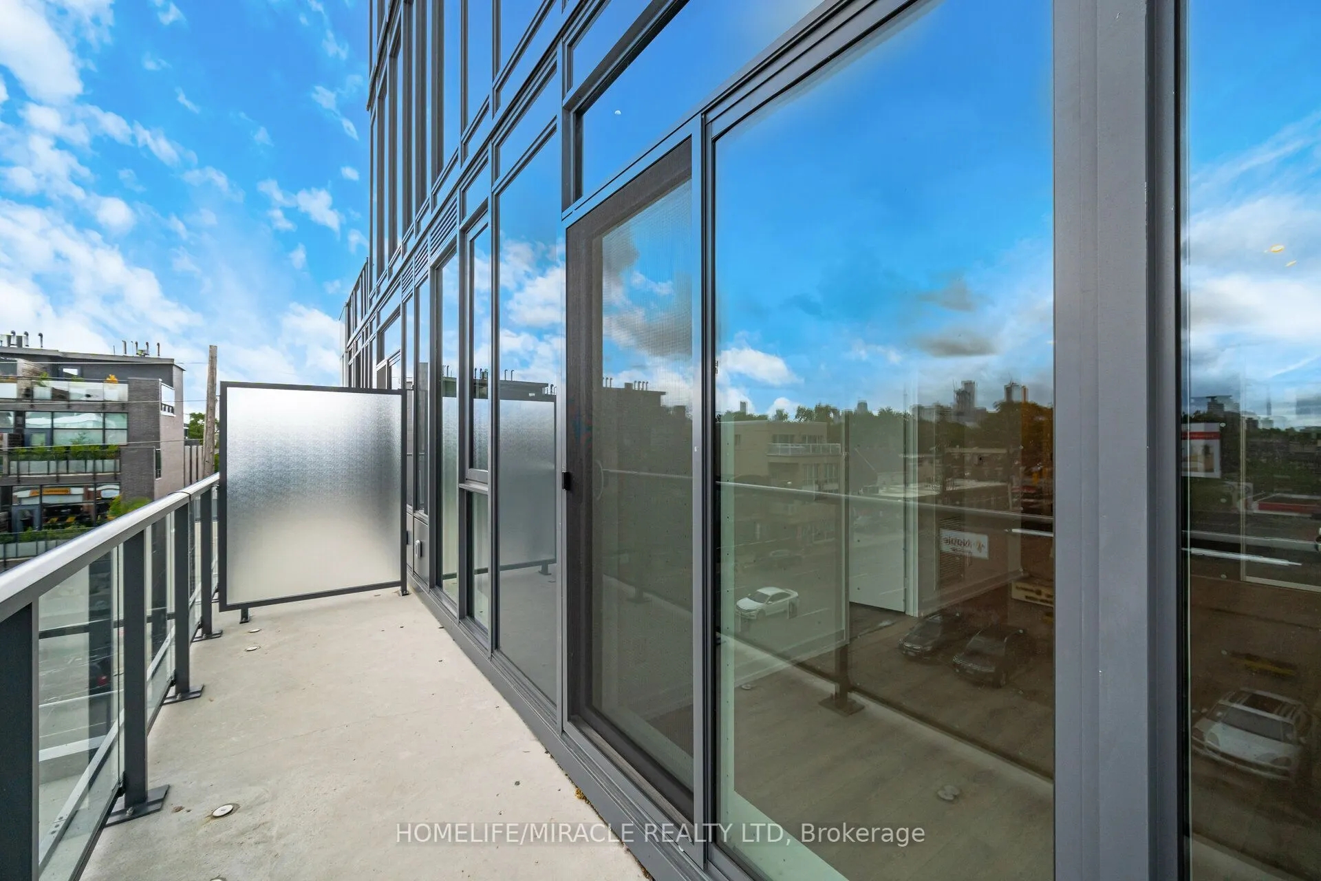 500 Dupont Street, #317