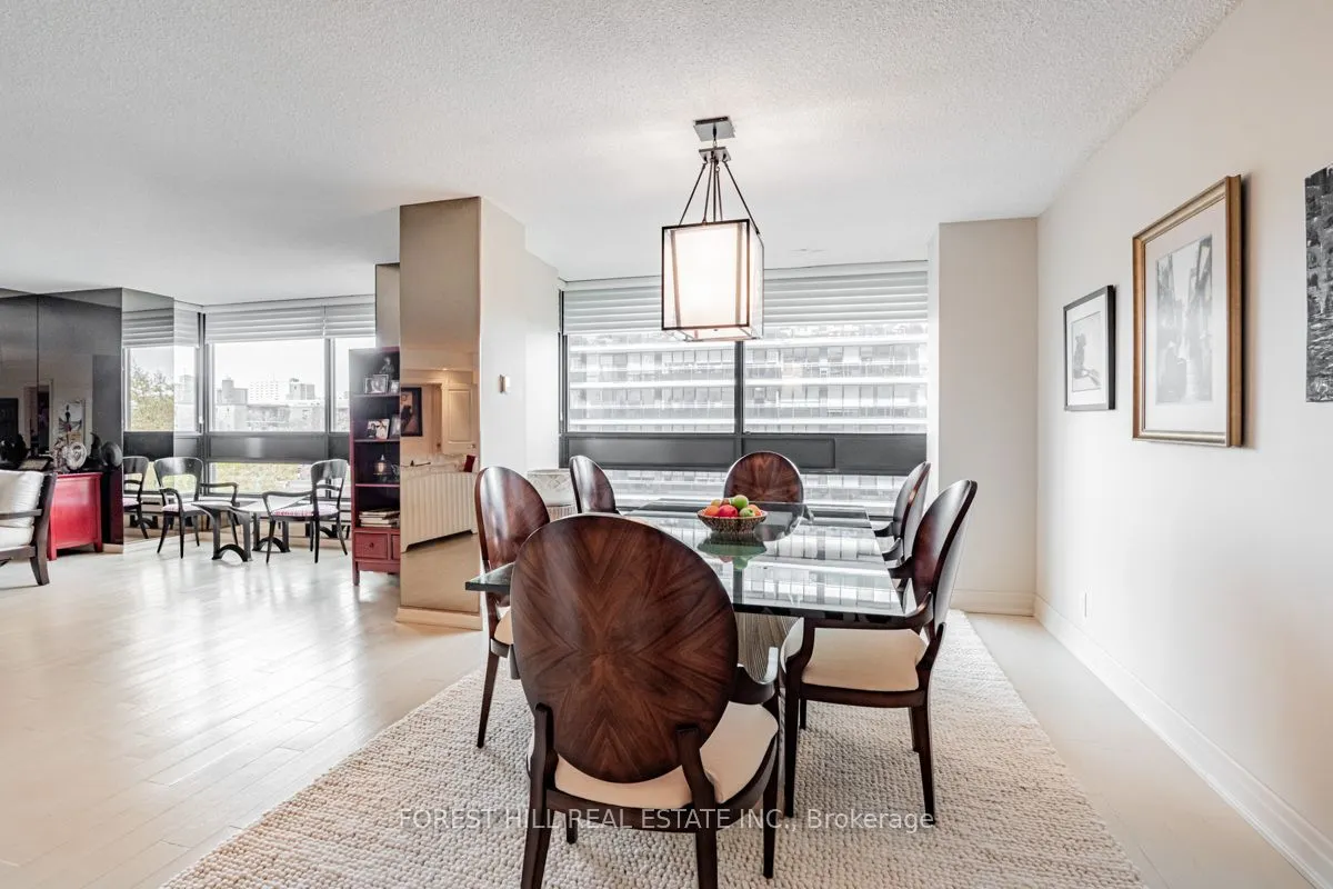 55 Prince Arthur Avenue, #901