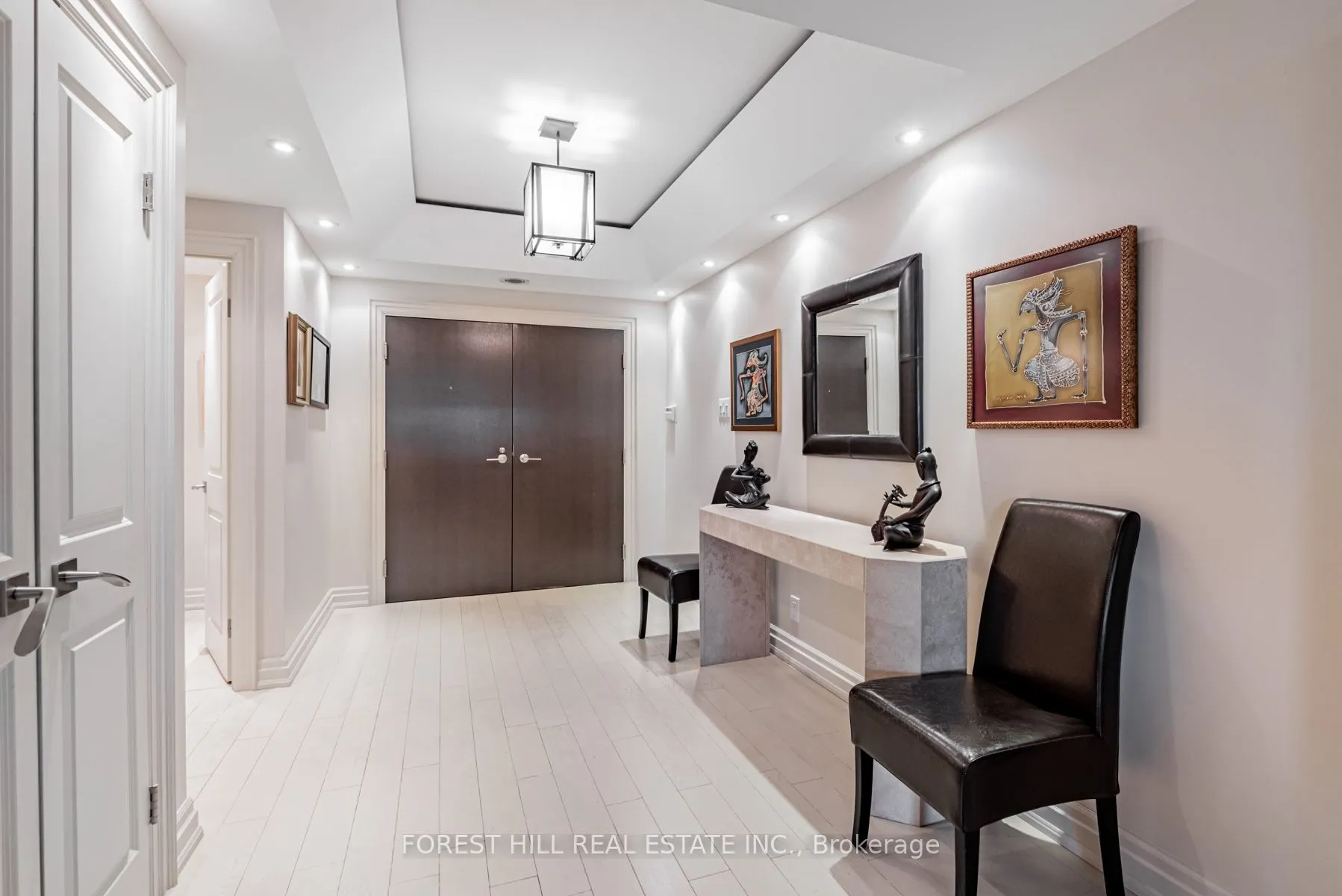 55 Prince Arthur Avenue, #901