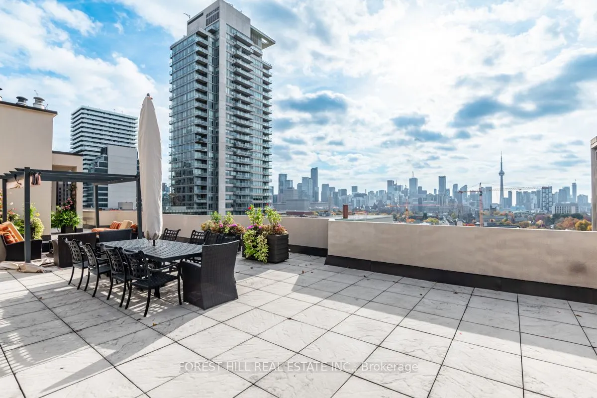55 Prince Arthur Avenue, #901