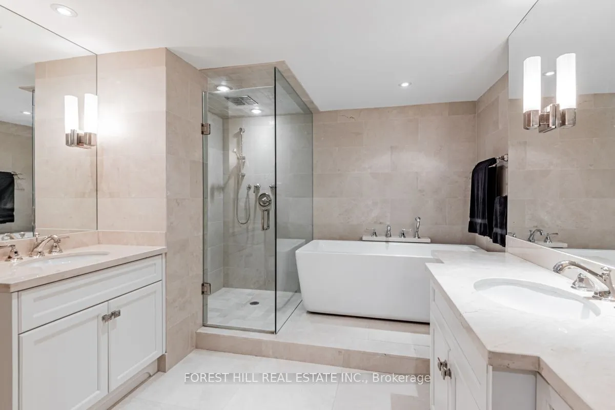 55 Prince Arthur Avenue, #901