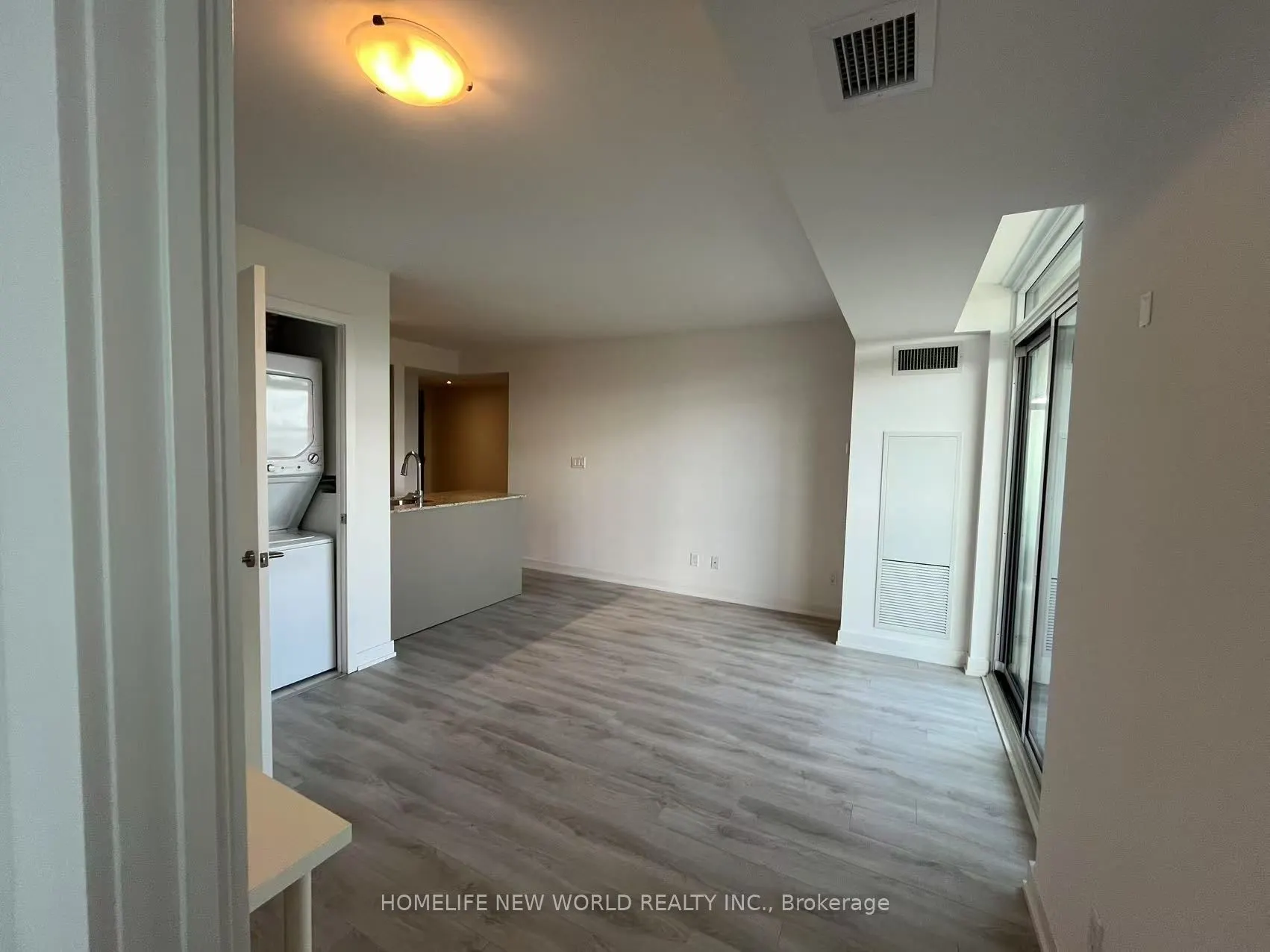 120 Varna Drive, #1111