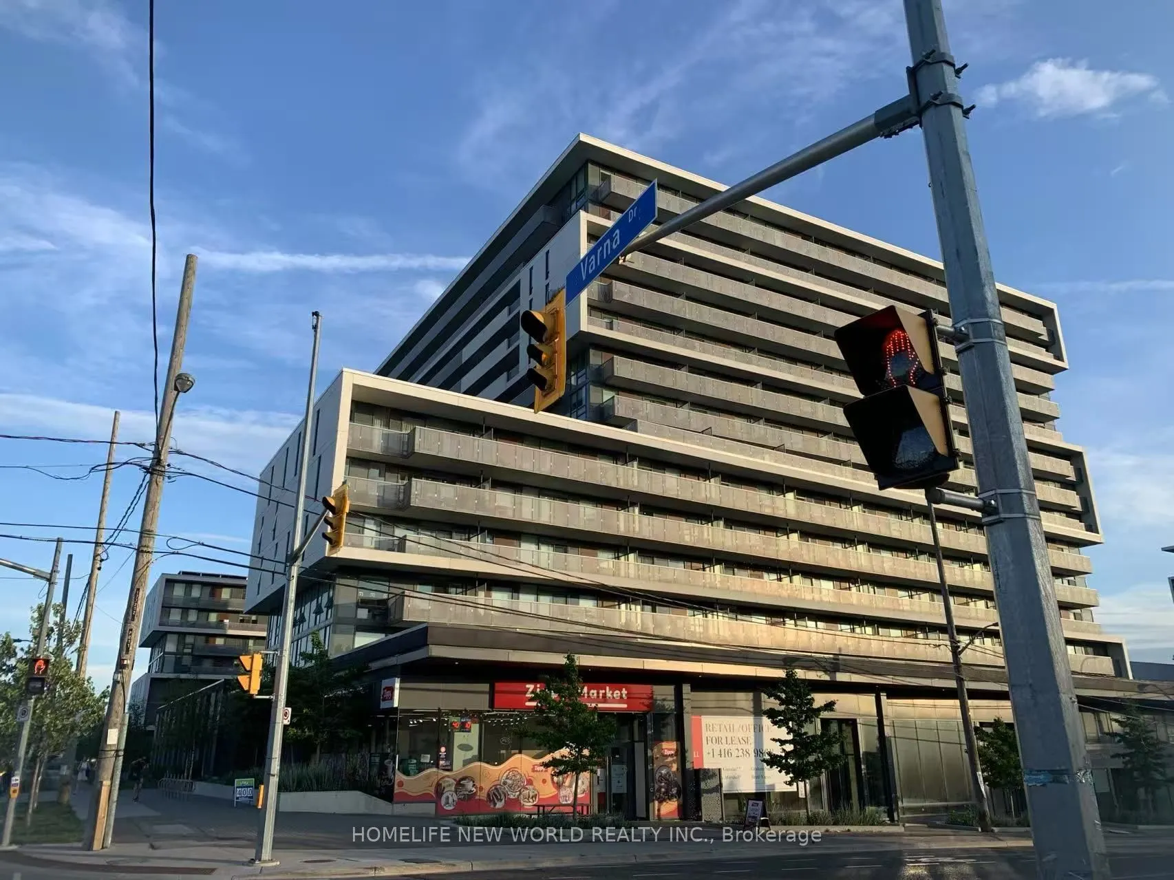 120 Varna Drive, #1111