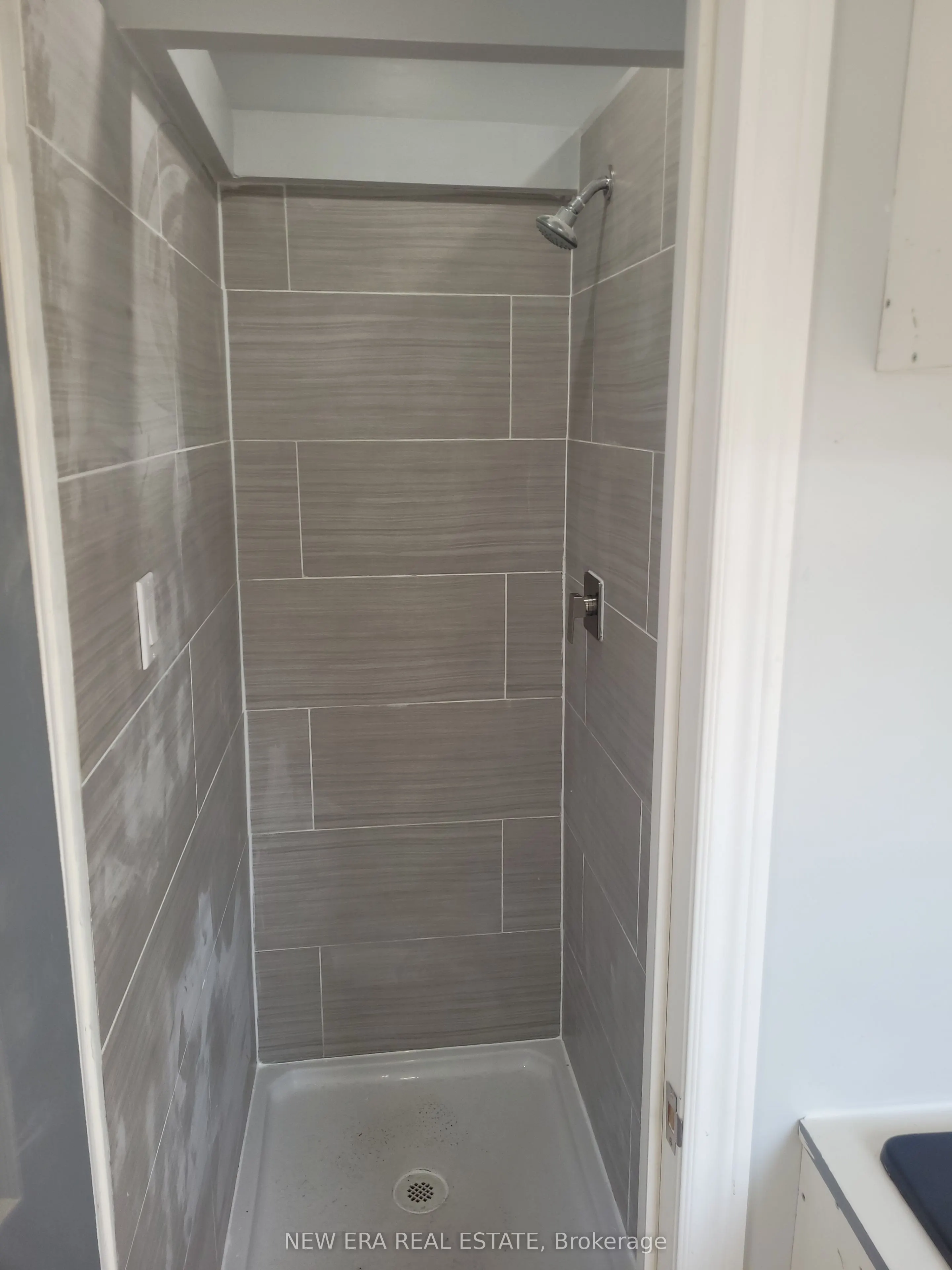 850 Bathurst Street