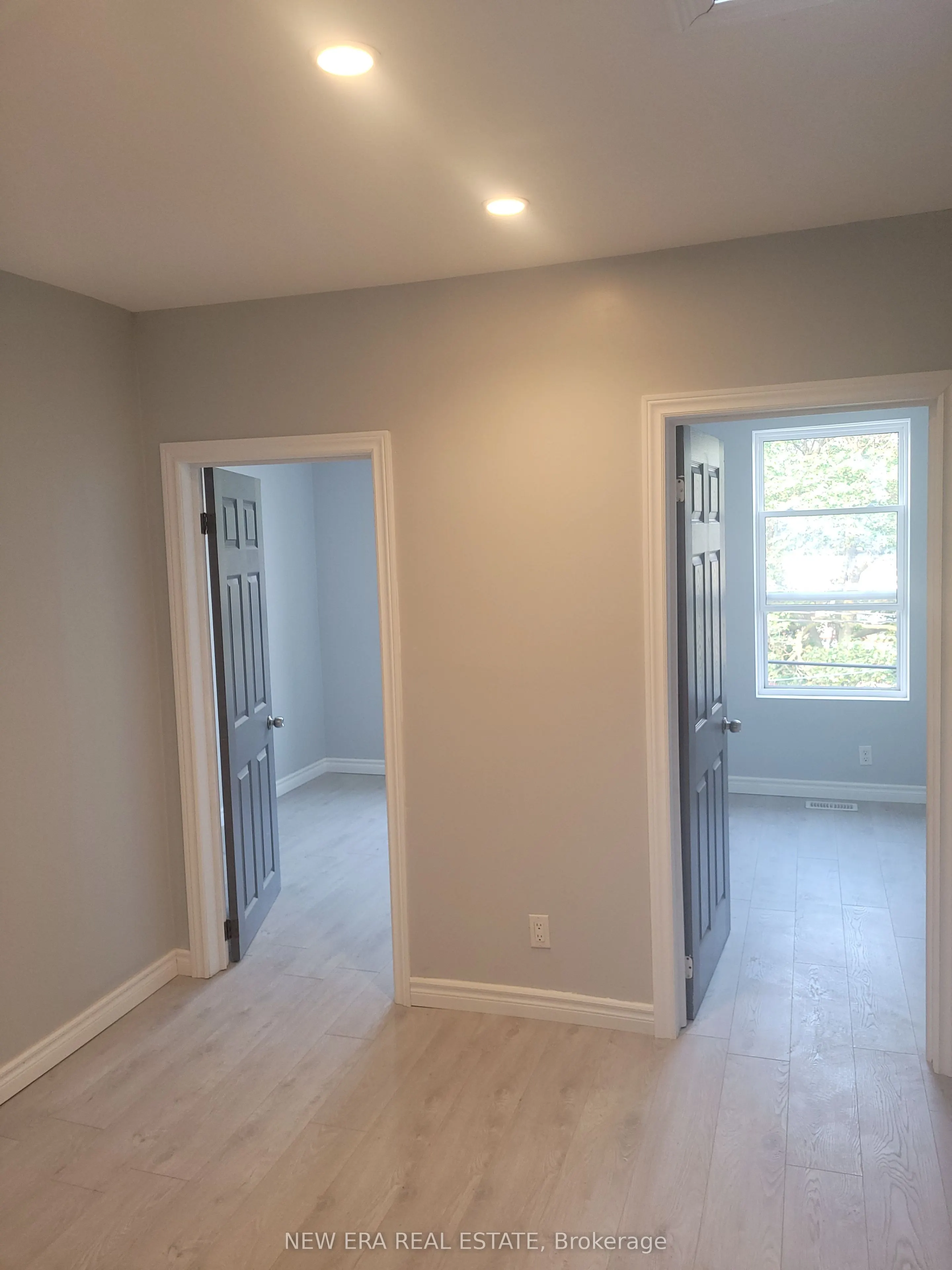 850 Bathurst Street