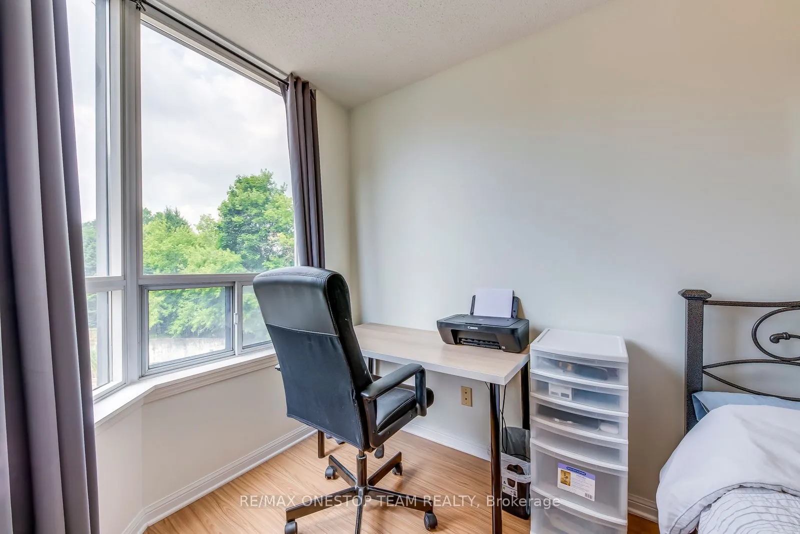 5940 Yonge Street, #303