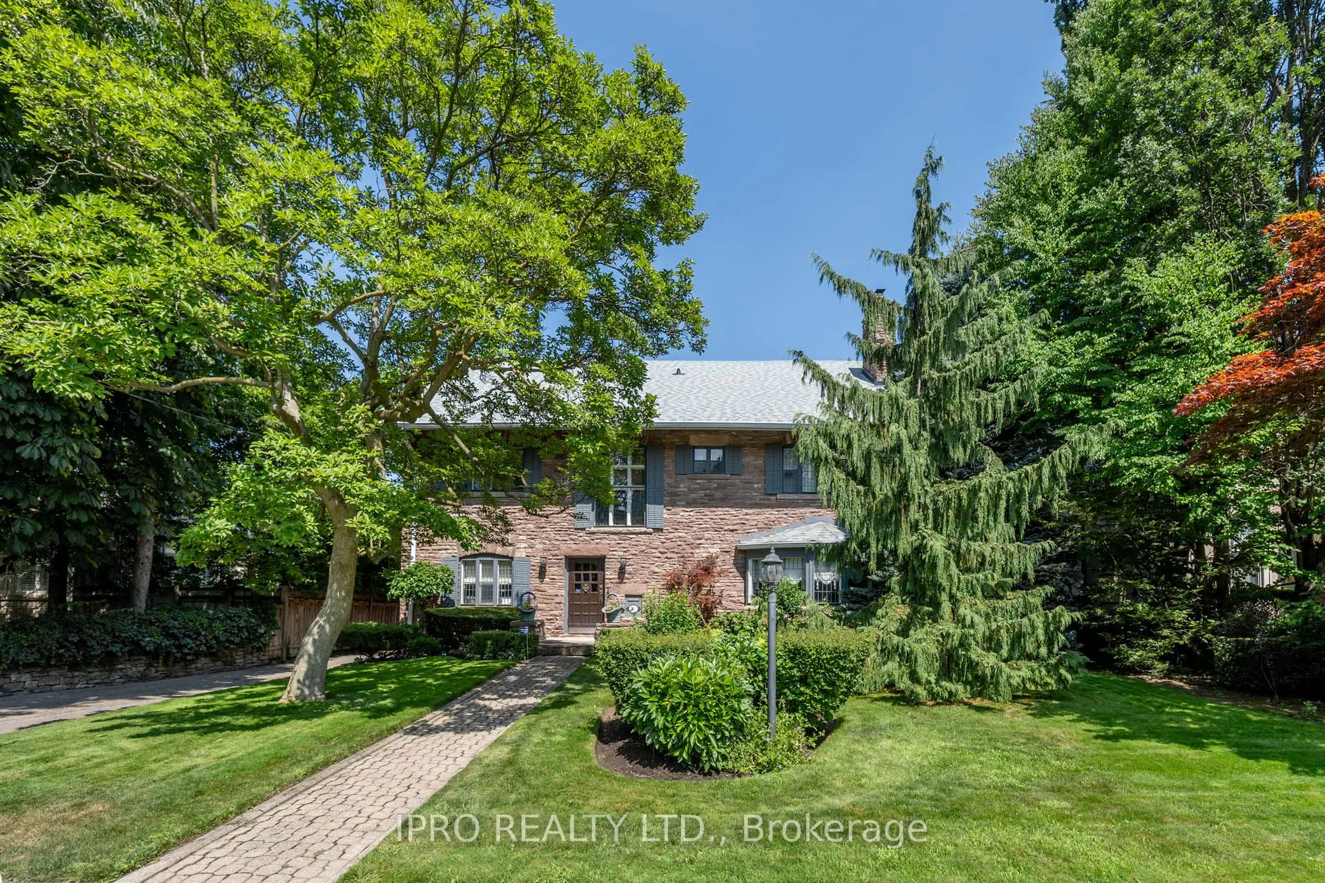 287 Russell Hill Road