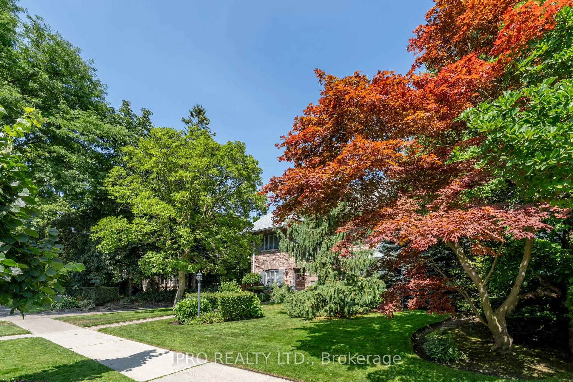 287 Russell Hill Road