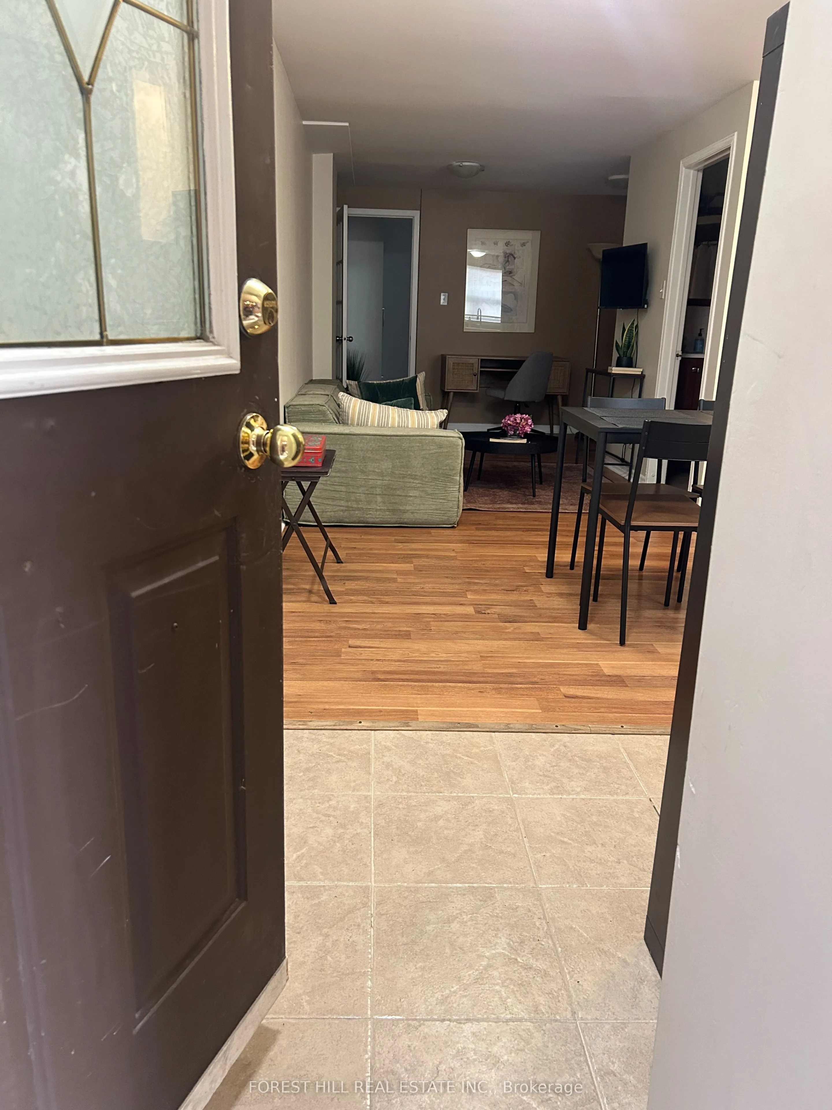 127 Summerhill Avenue, ##MAIN
