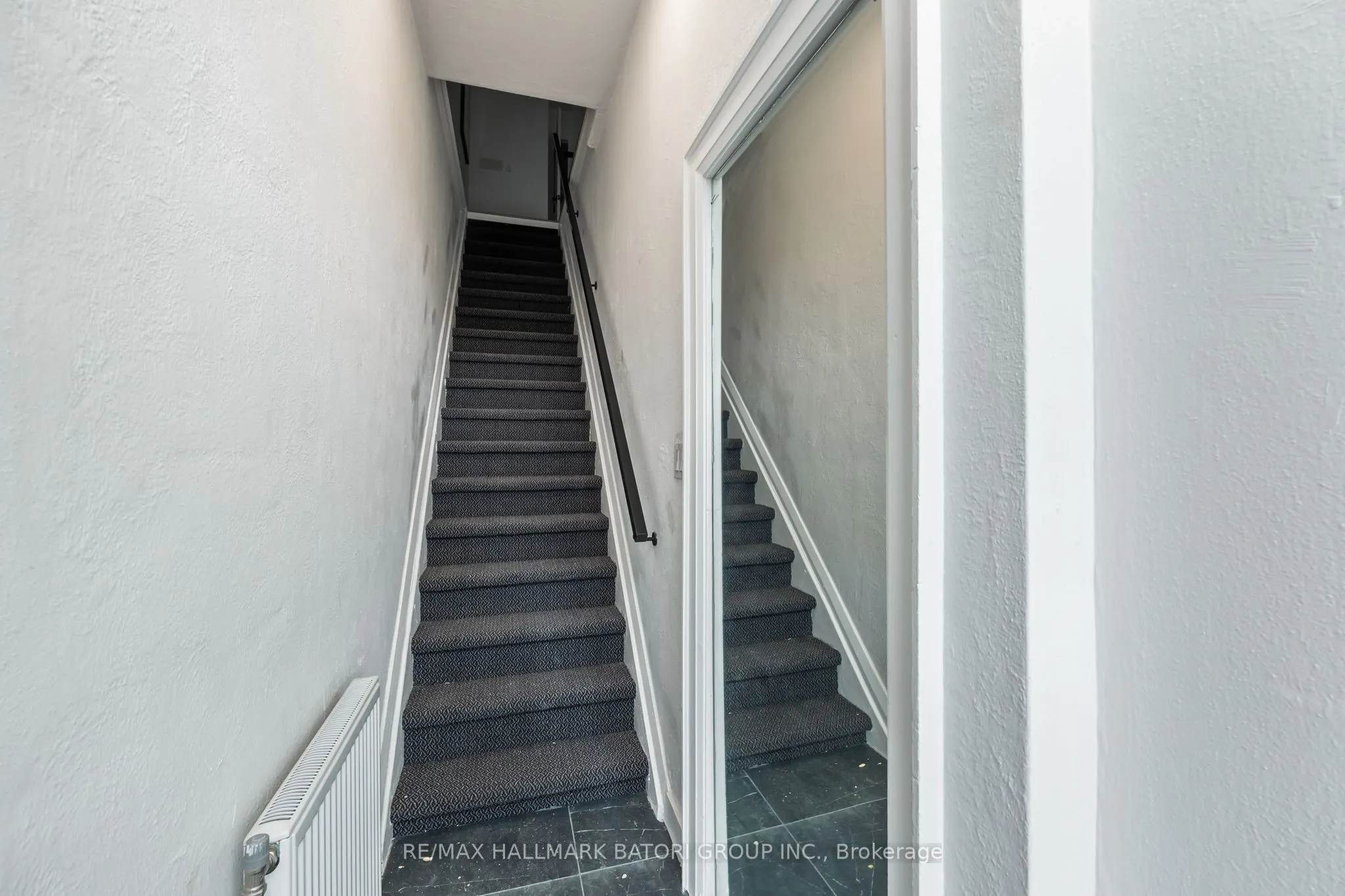 357 Eglinton Avenue W, #A