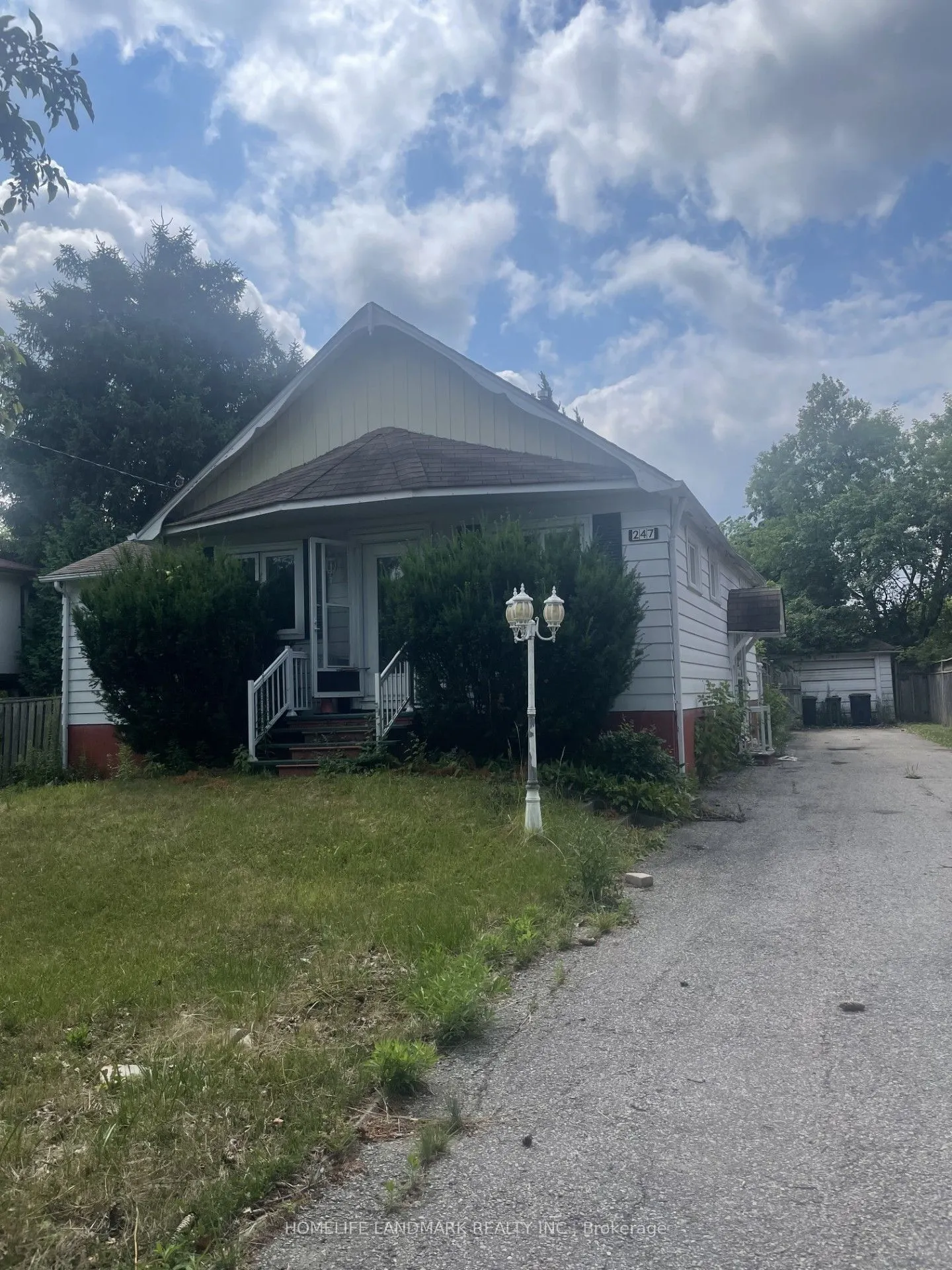 247 Drewry Avenue