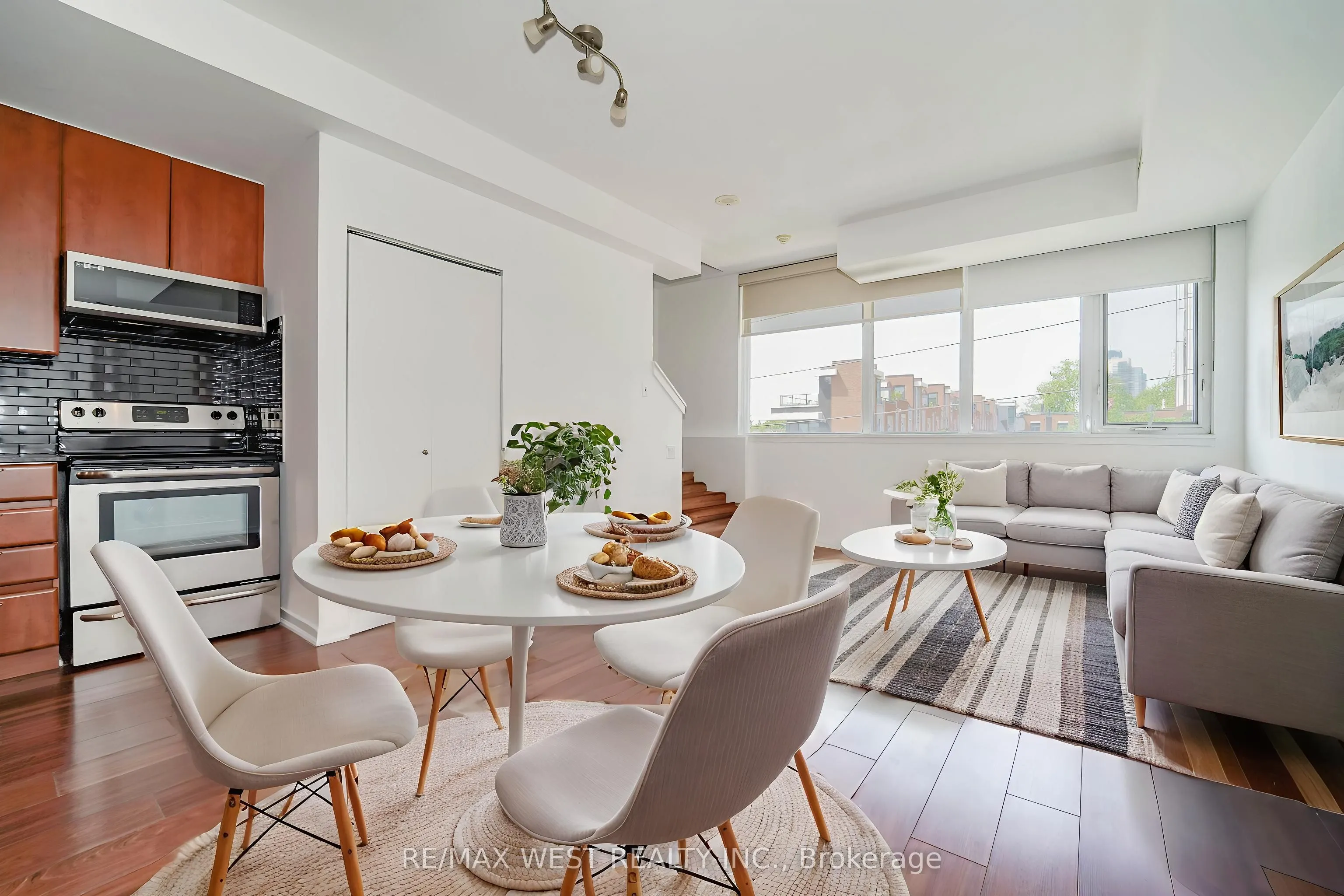 30 Canterbury Place, #507