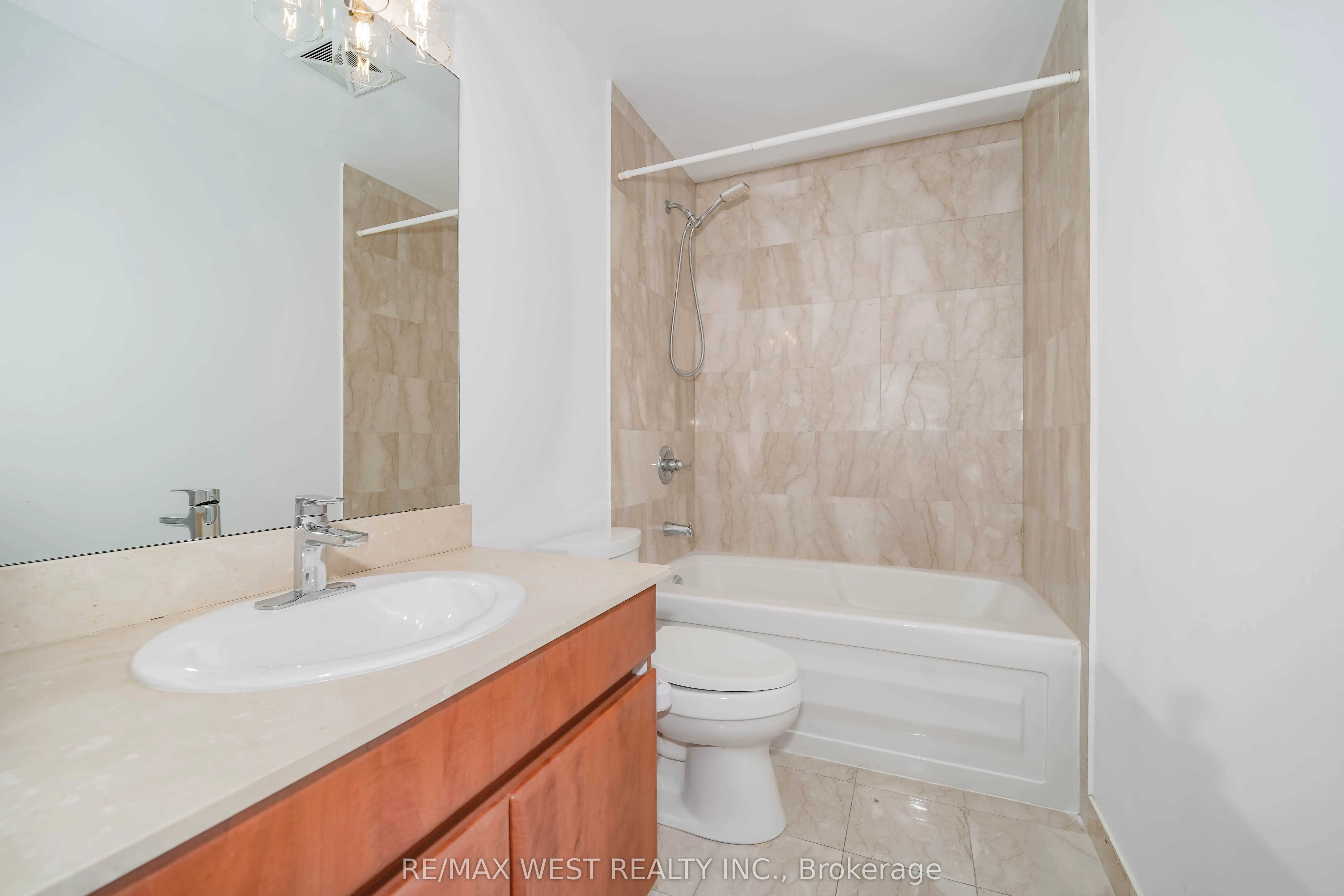 30 Canterbury Place, #507