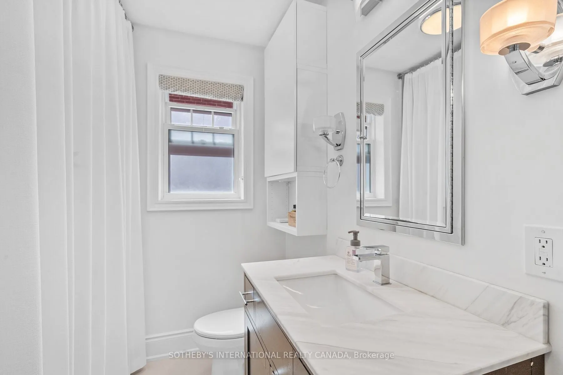 89 Whitehall Road, #Main Lv
