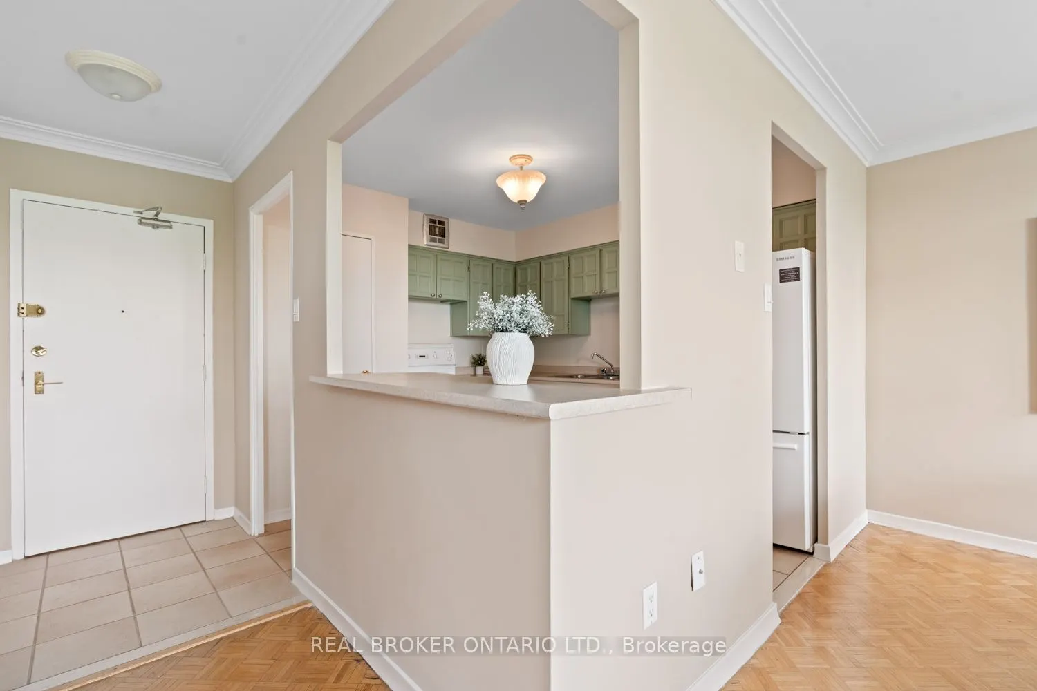 3555 Bathurst Street, #605