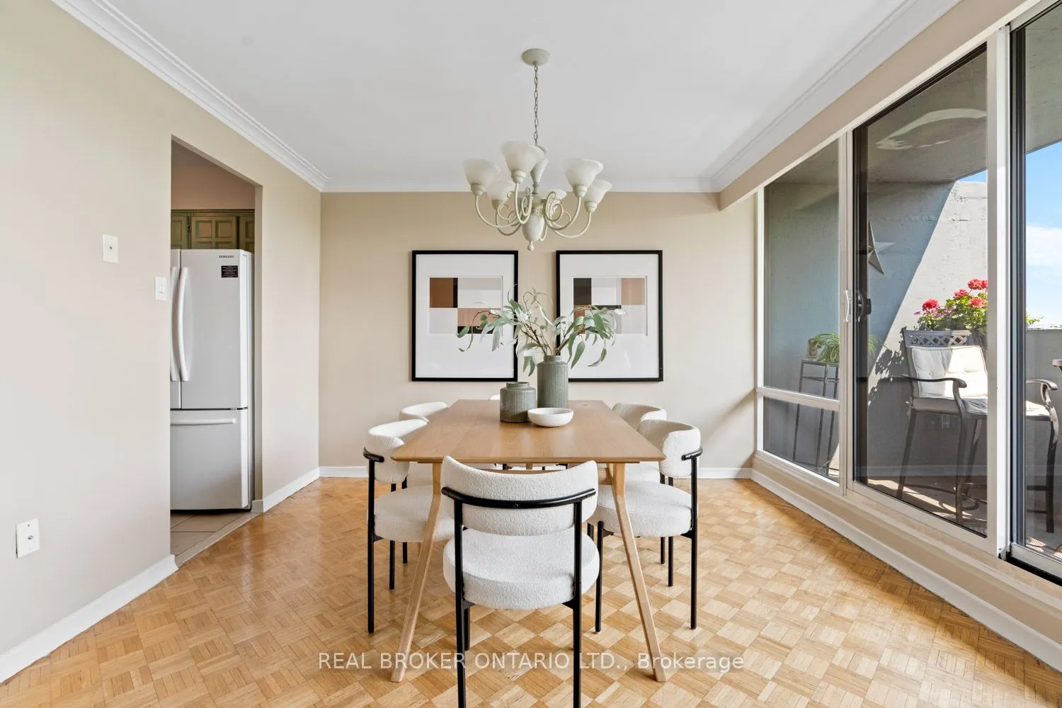 3555 Bathurst Street, #605