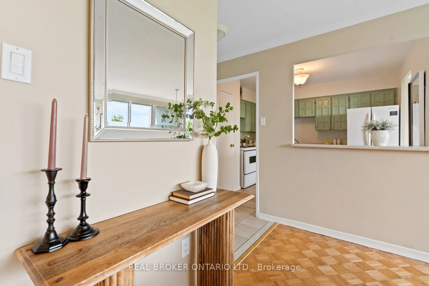 3555 Bathurst Street, #605