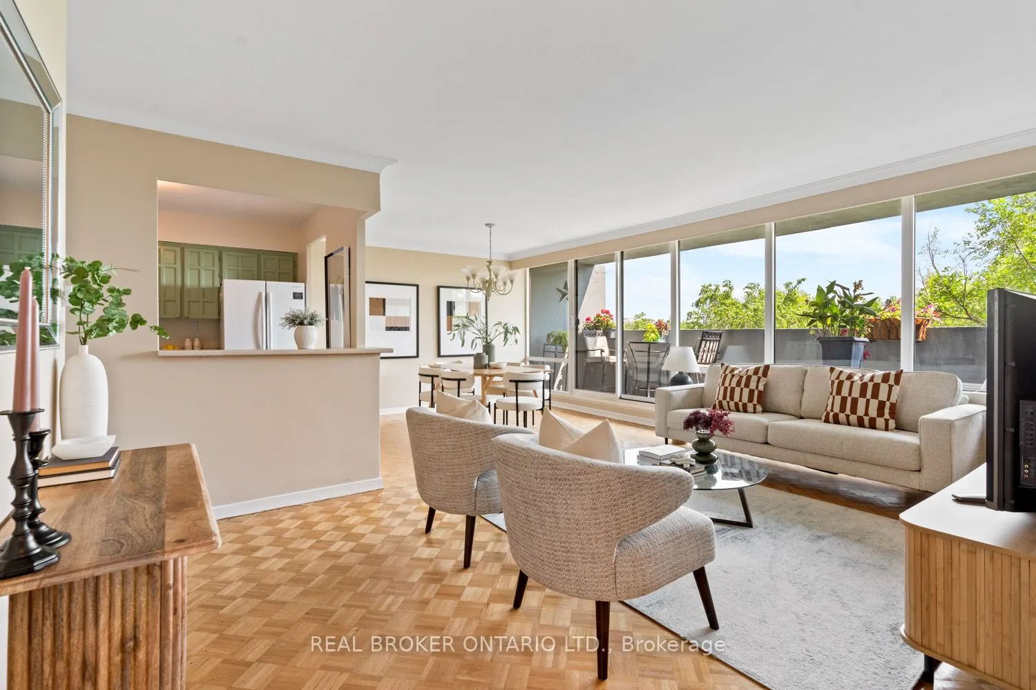 3555 Bathurst Street, #605