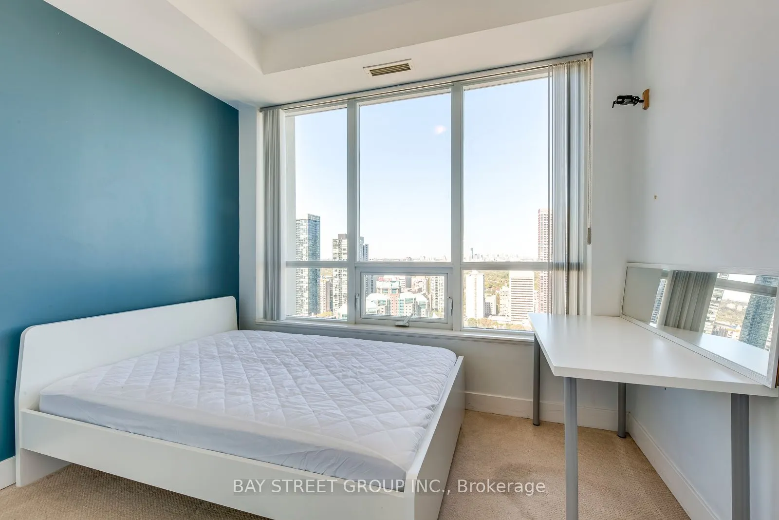 120 Homewood Avenue, #3704