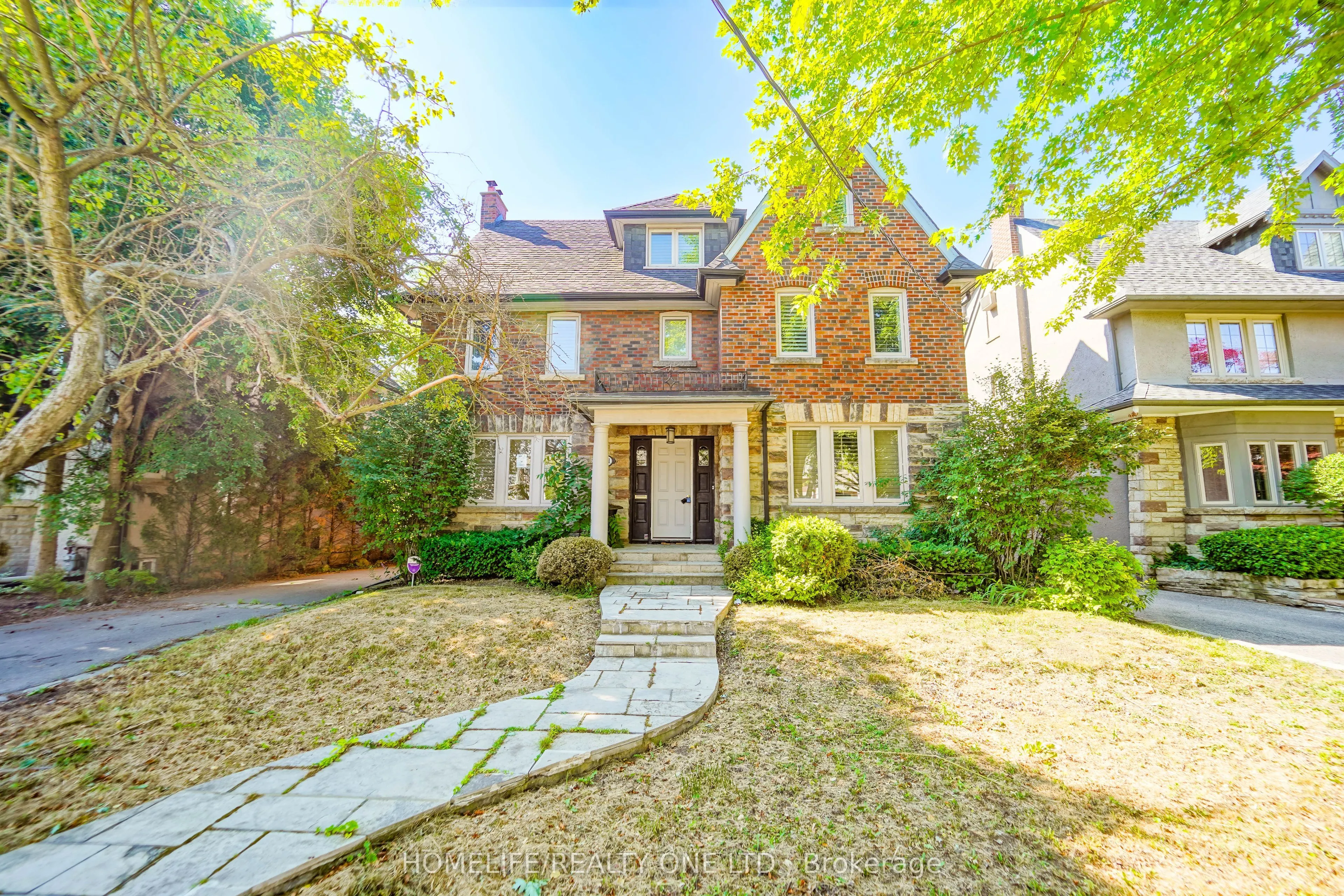 251 Lytton Boulevard