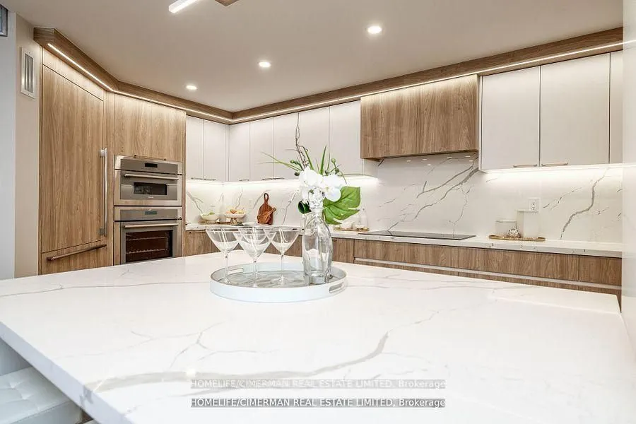 240 Heath Street W, #1002