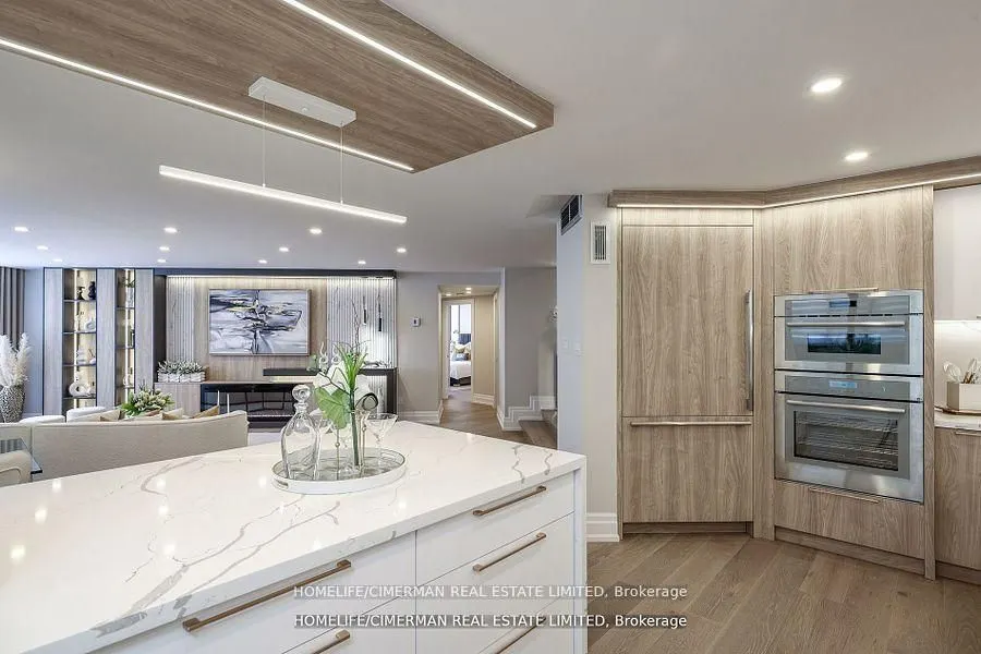 240 Heath Street W, #1002