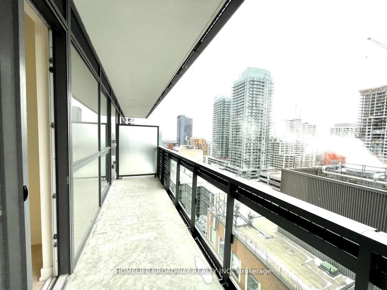 39 Roehampton Avenue, #1504